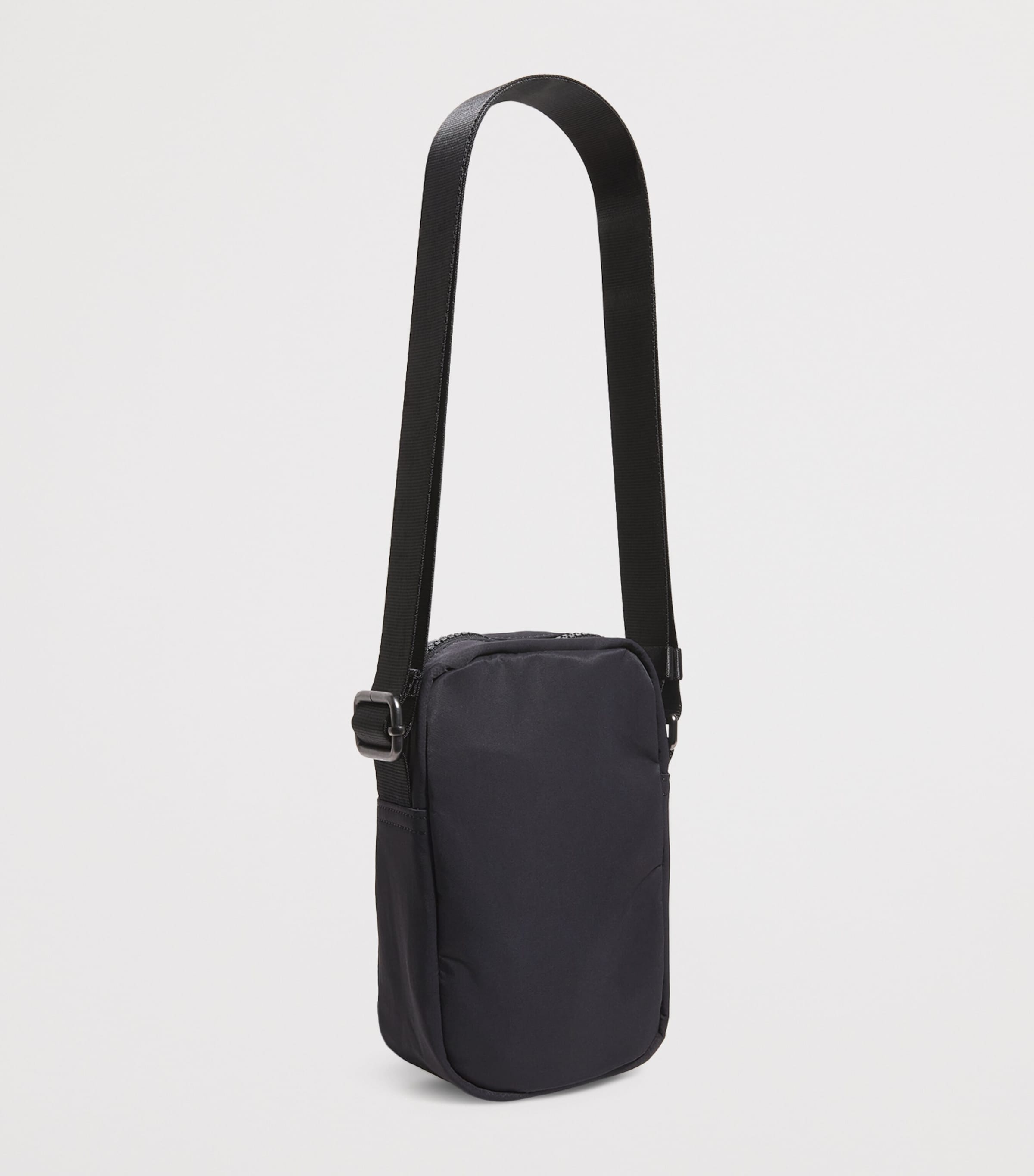 All Around Cross-Body Bag BLK-BLACK Image 3