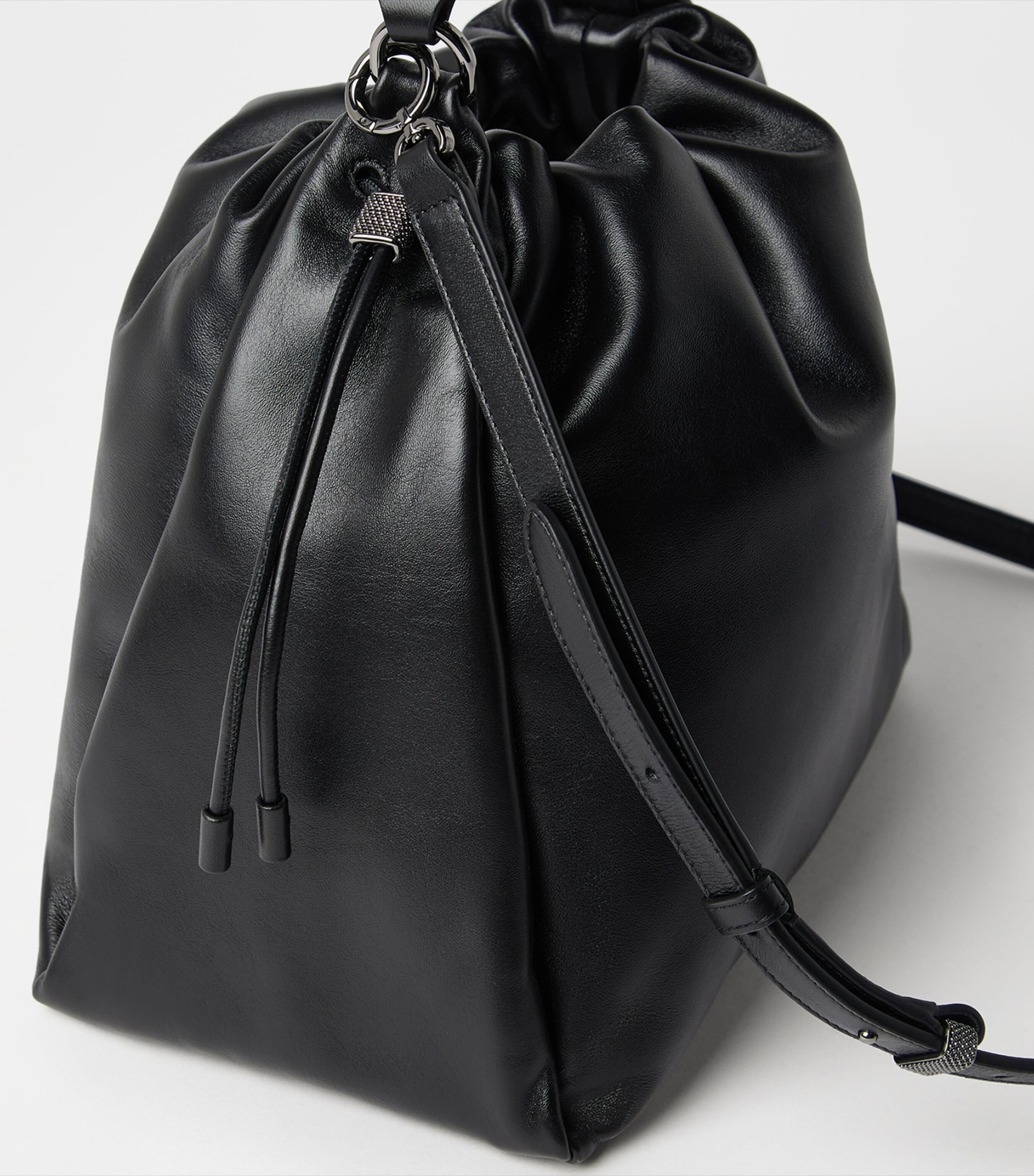 Medium Leather Mellow Bucket Bag C101 Image 3
