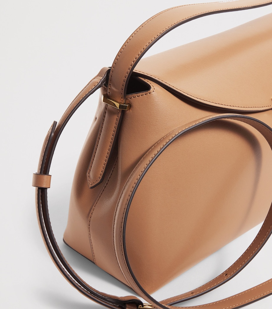 Toteme Large Leather T-Lock Top-Handle Bag Camel Image 6