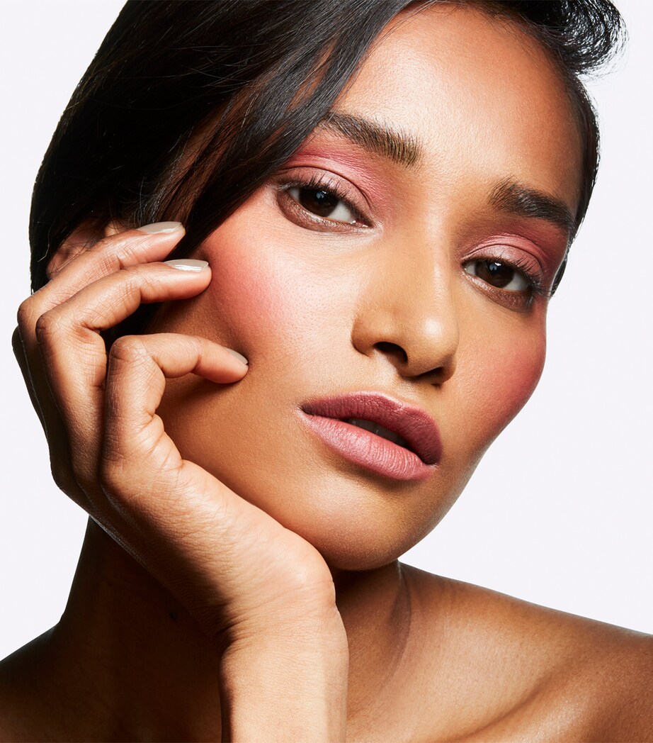 Extra Dimension Blush ROSY CHEEKS Image 8