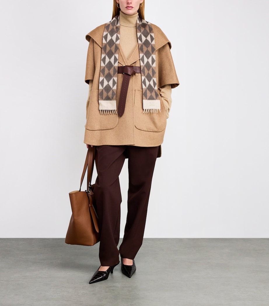 Cashmere Geometric Scarf BEIGE Image 2