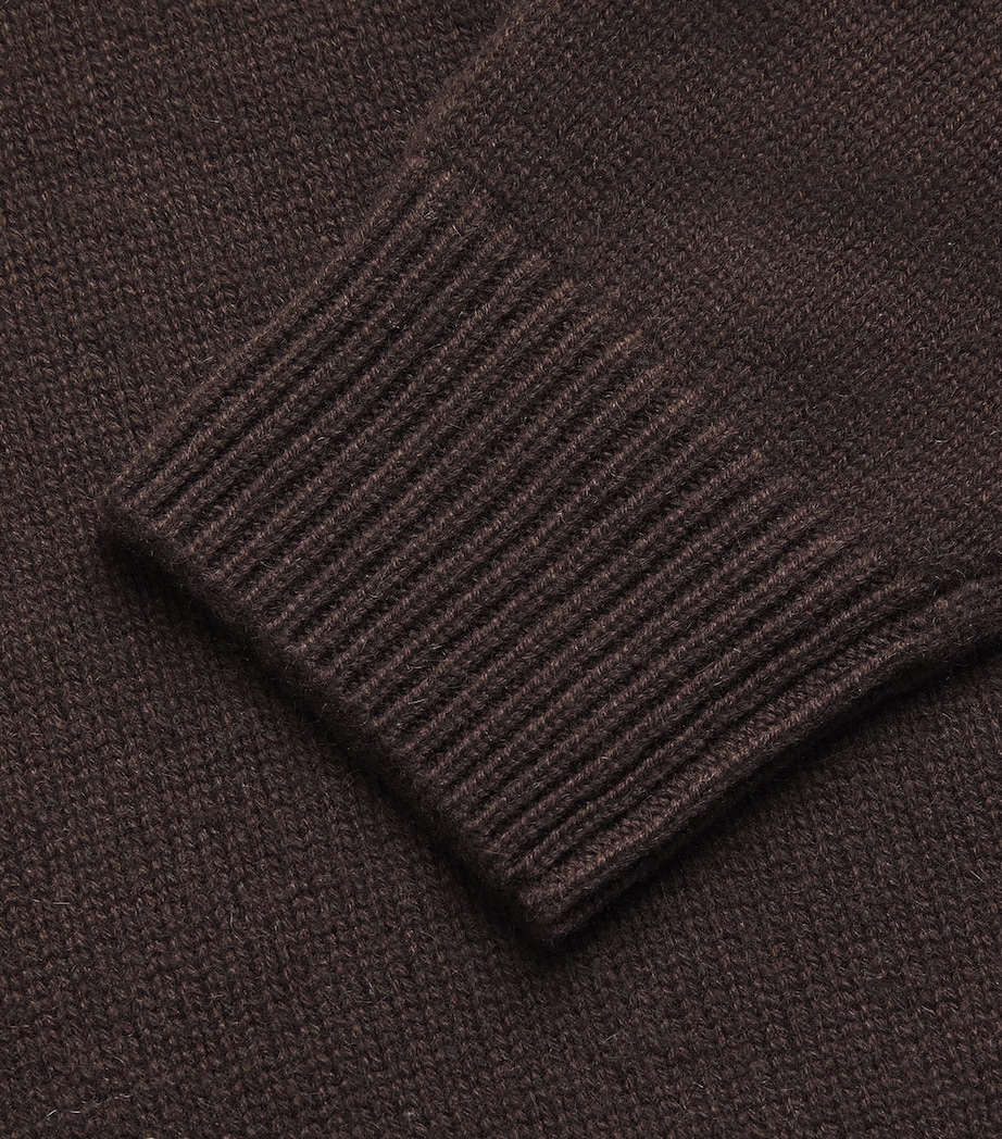 Soft Goat Womens Cashmere Crew-Neck Sweater Mocha Image 6