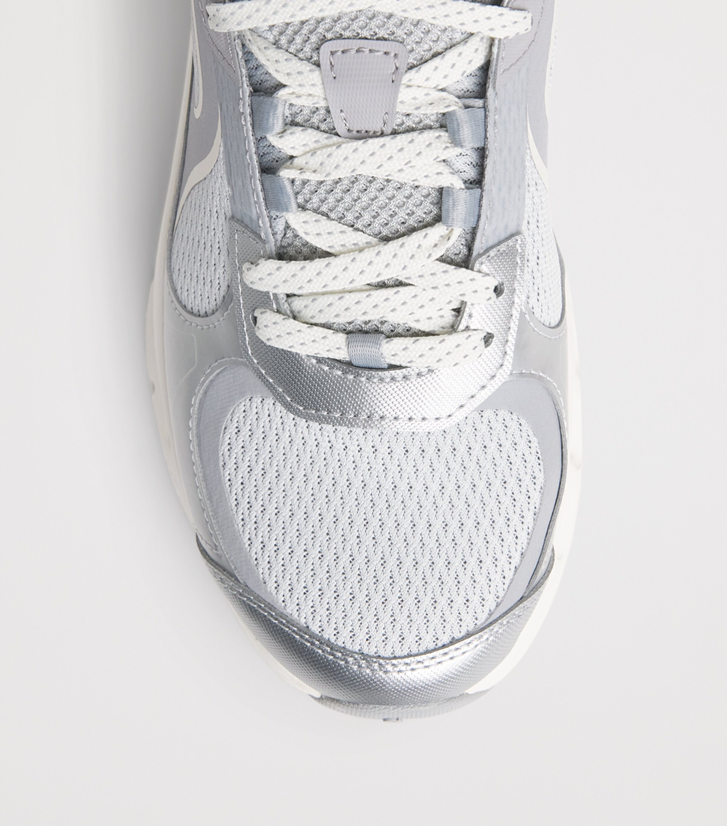 On Mens Cloudtilt Arc Trainers Alloy | Ivory Image 6