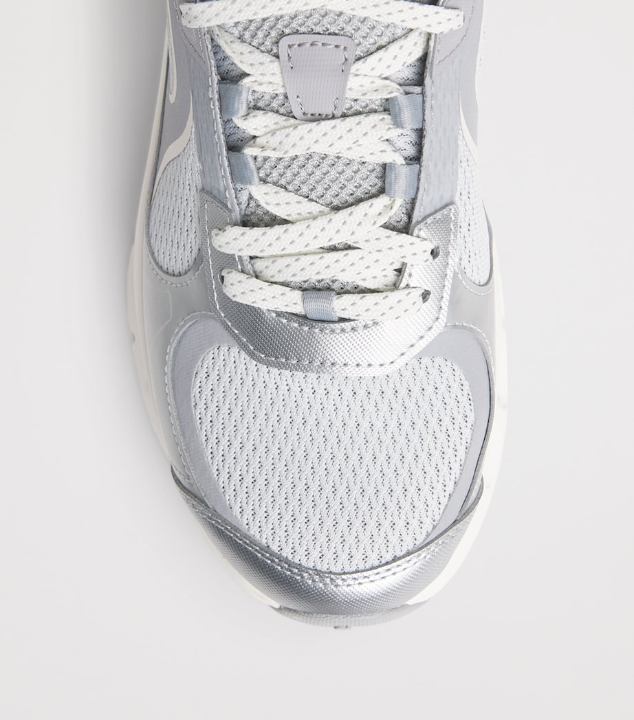 On Mens Cloudtilt Arc Trainers Alloy | Ivory Image 6