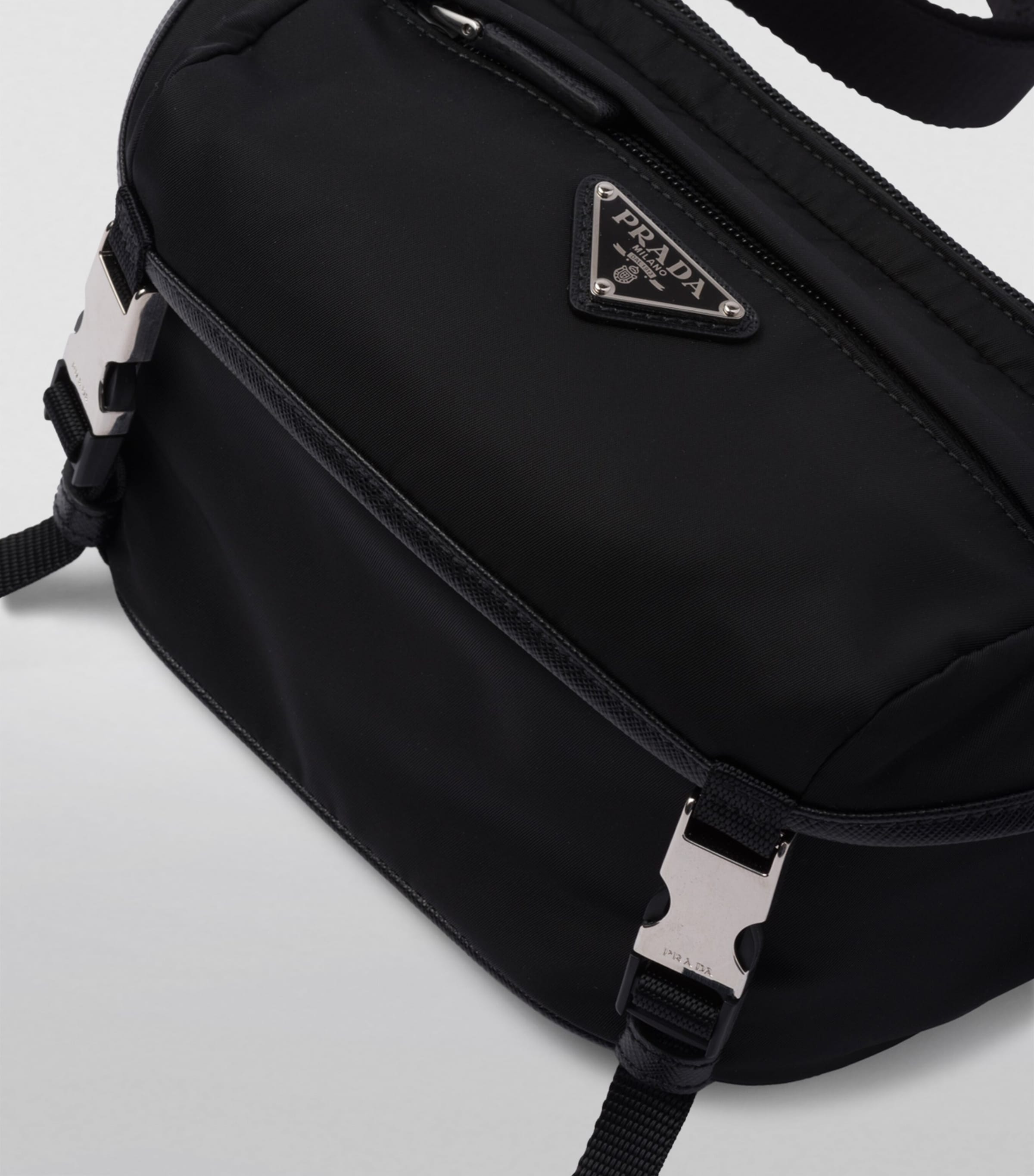 Re-Nylon Shoulder Bag F0002 Image 5