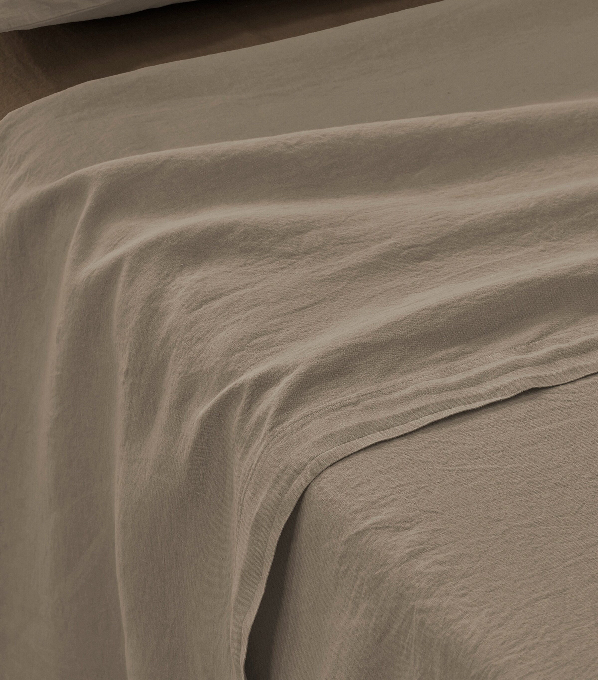 Society Limonta Linen Rem Super King Flat Sheet (270cm x 290cm) Malto Image 2