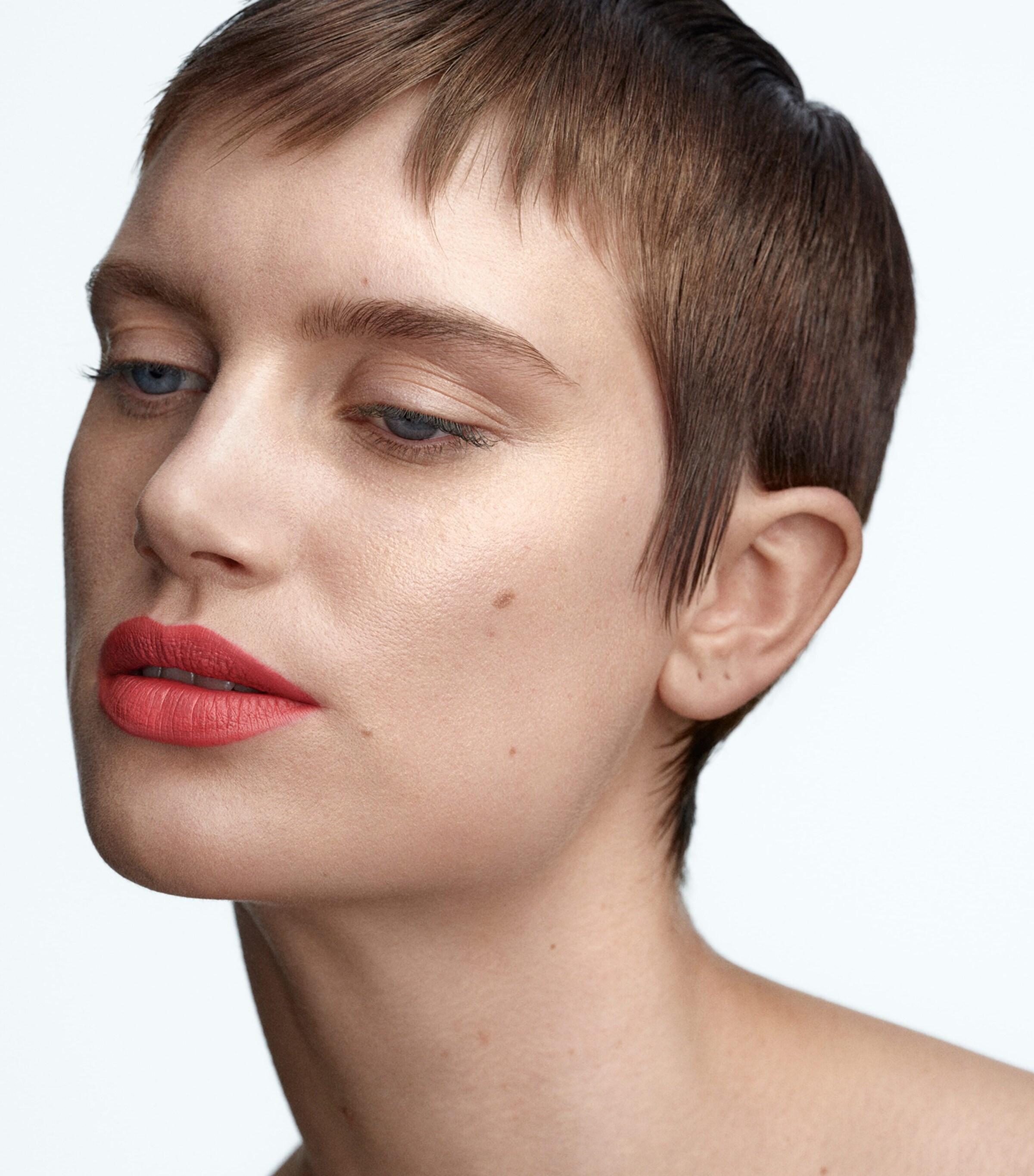 Matte Lipstick LOST LETTER Image 4