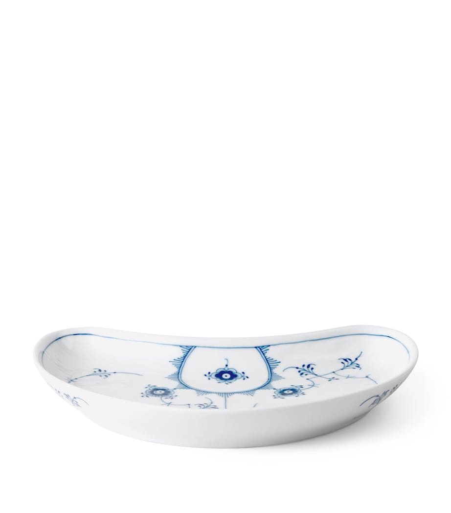 Porcelain Blue Fluted Plain Half-Moon Dish BLUE Image 4