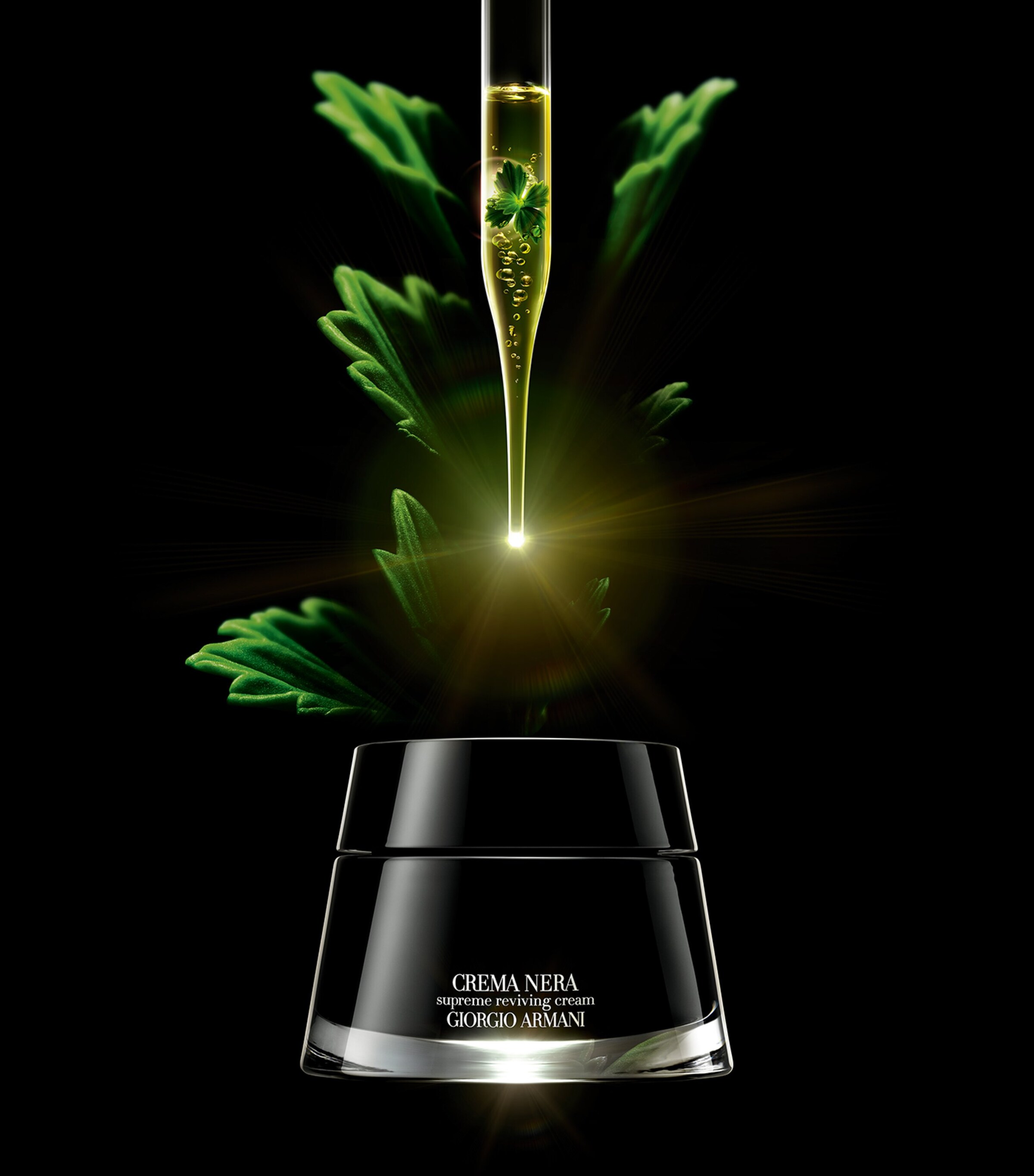 Armani Crema Nera Supreme Reviving Cream (30ml) Image 5