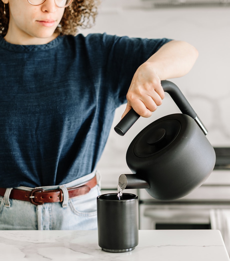 Monty Latte Mug BLACK Image 2