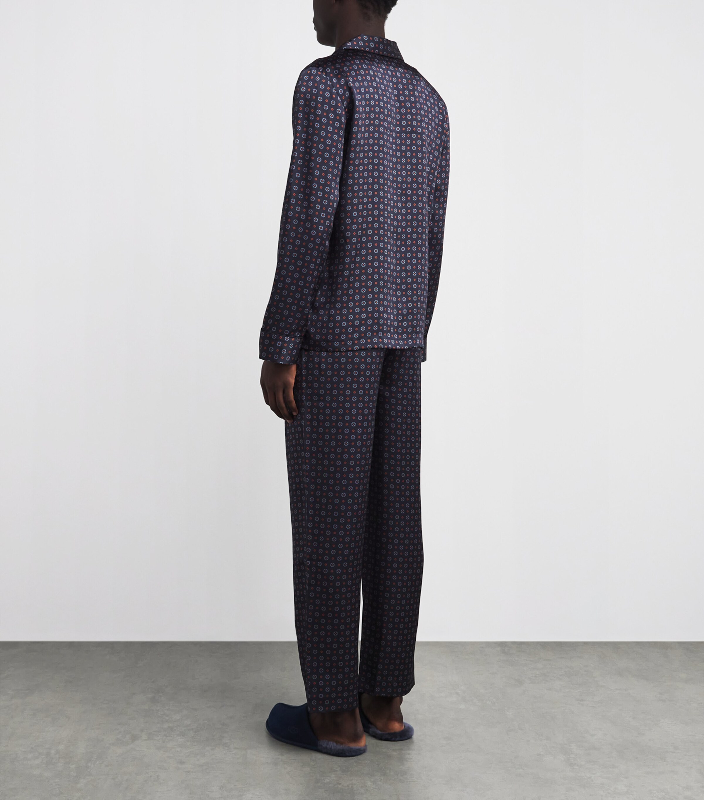 Silk Geometric Brindisi Pyjama Set 127NAV Image 3