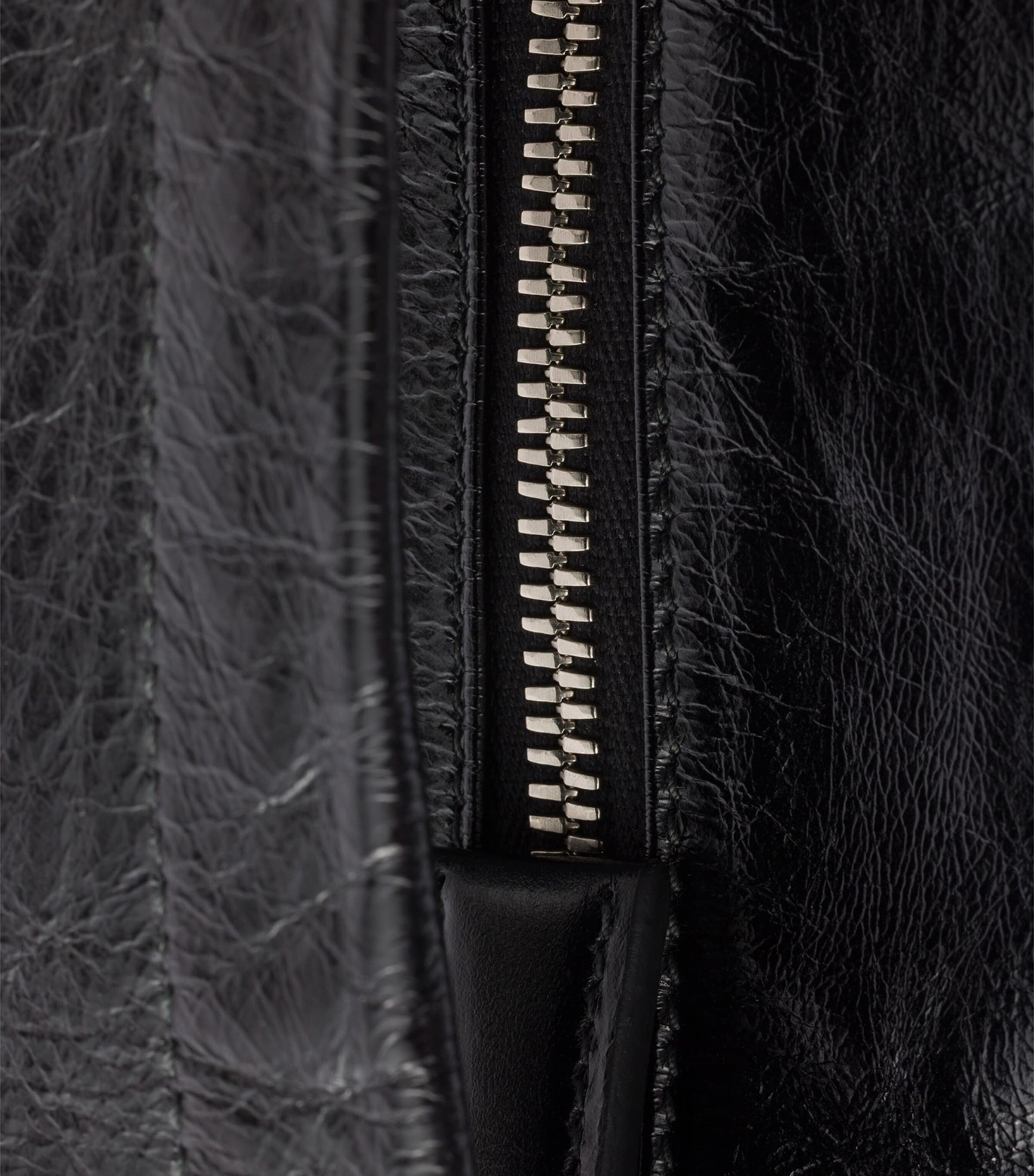 Leather Cross-Body Bag F0002 Image 5