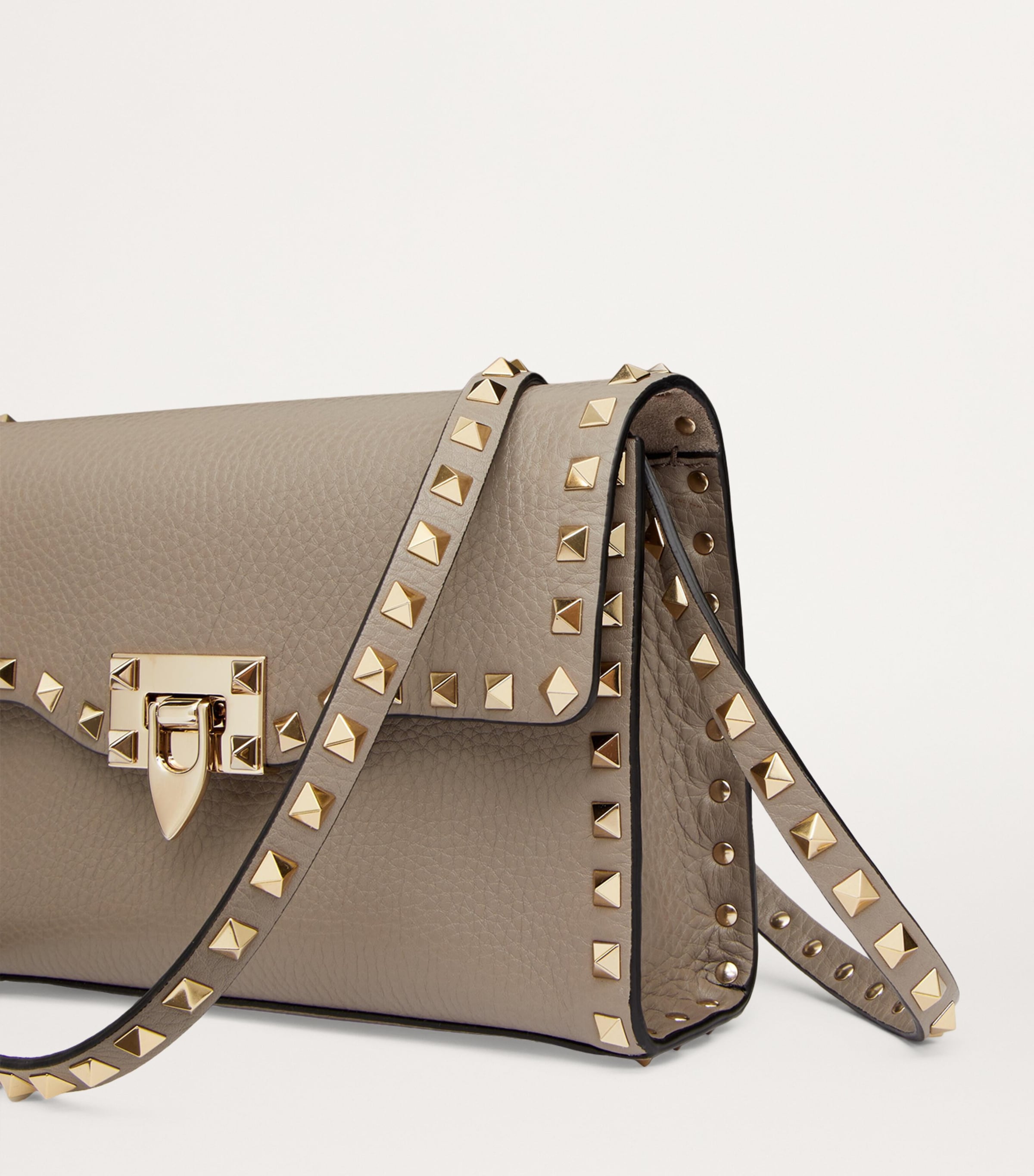 ★人気★【VALENTINO】★ROCKSTUD ALCOVE GRAIN CALF SKIN BAG★ Valentino Garavandi Rockstud Alcove Box Bag in Light Ivory