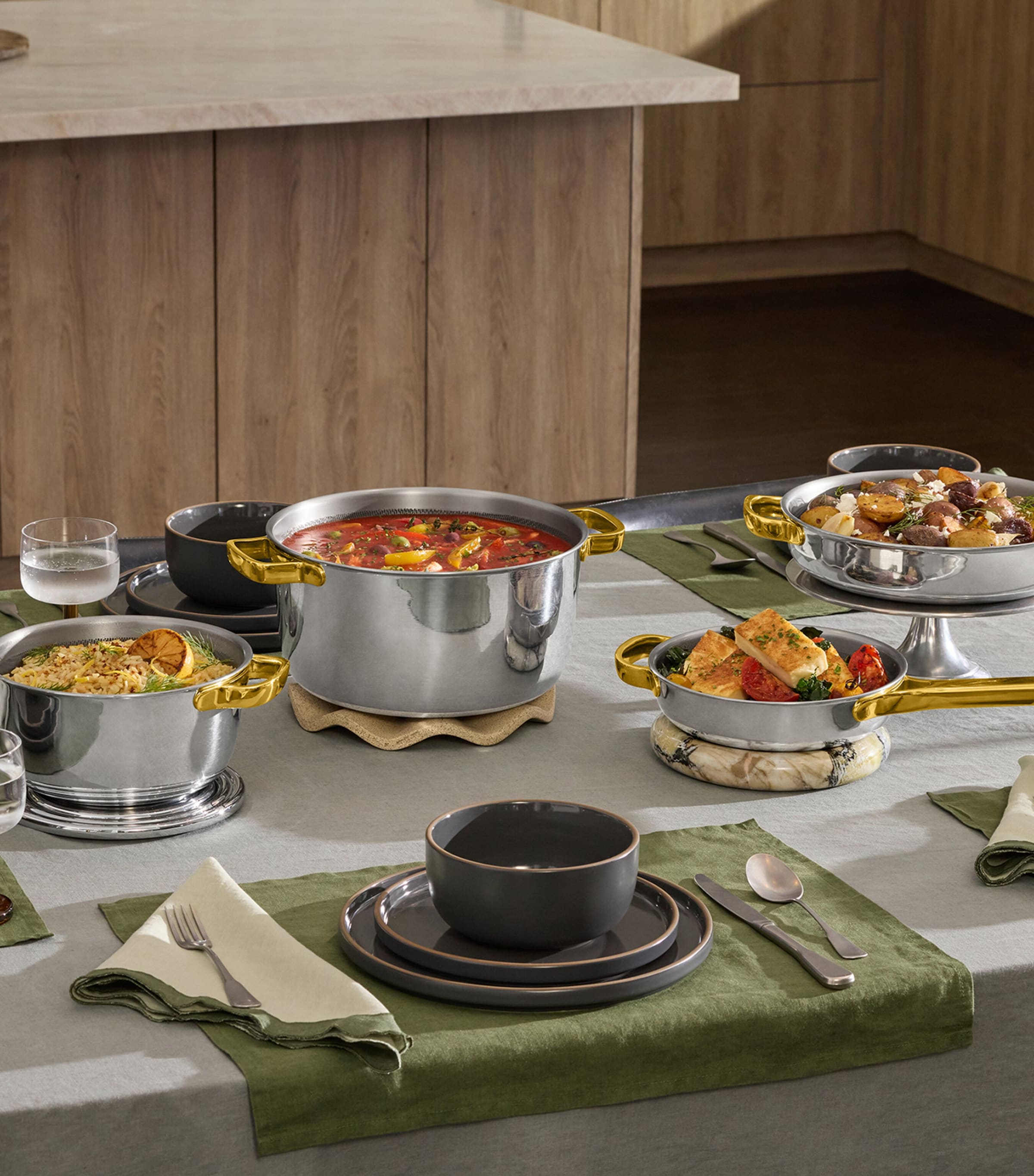 Set of 4 Titanium Always Pans Pro GOLD Image 4