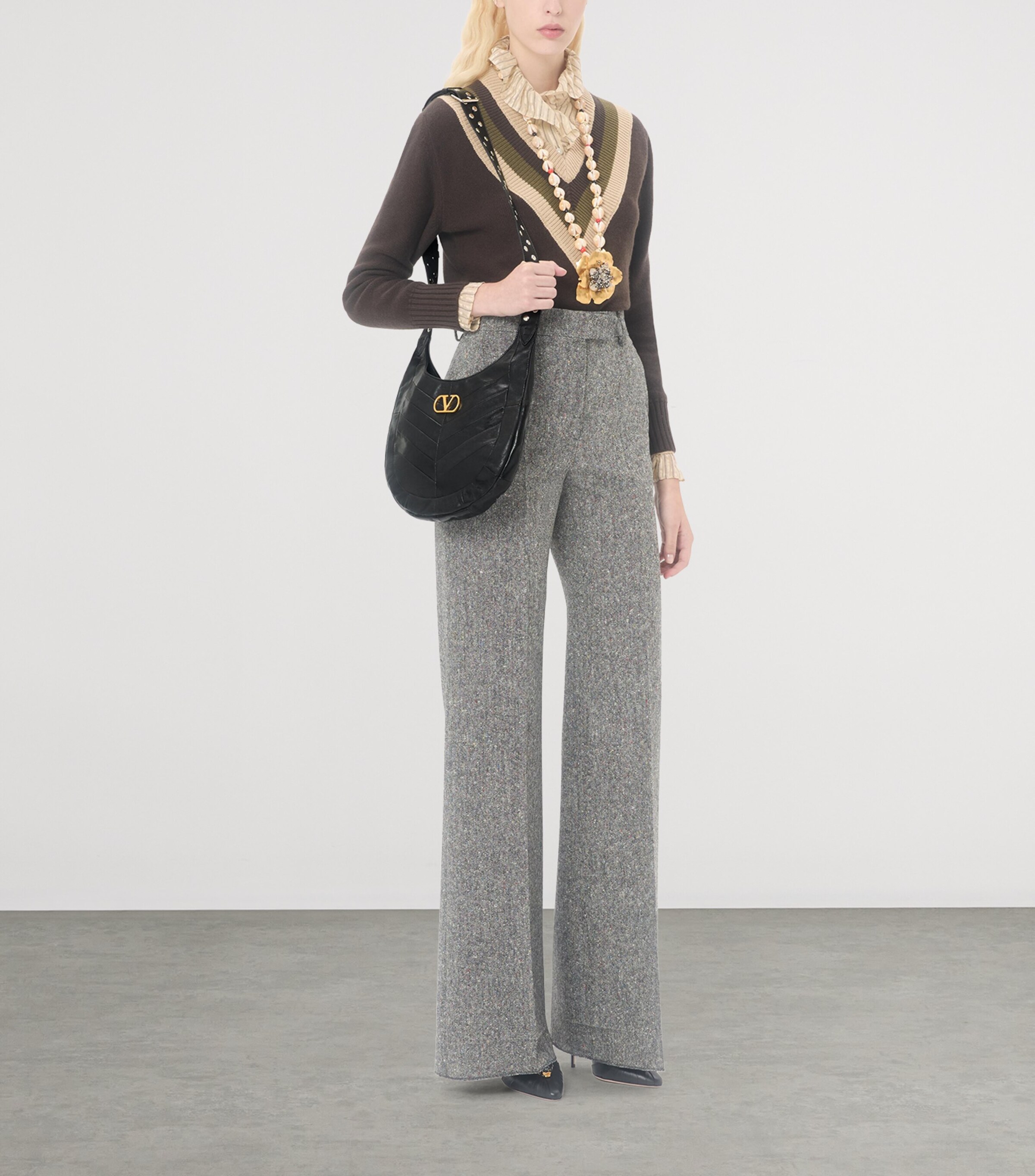 Valentino Garavani Womens Small Leather Hoboho Shoulder Bag Image 7