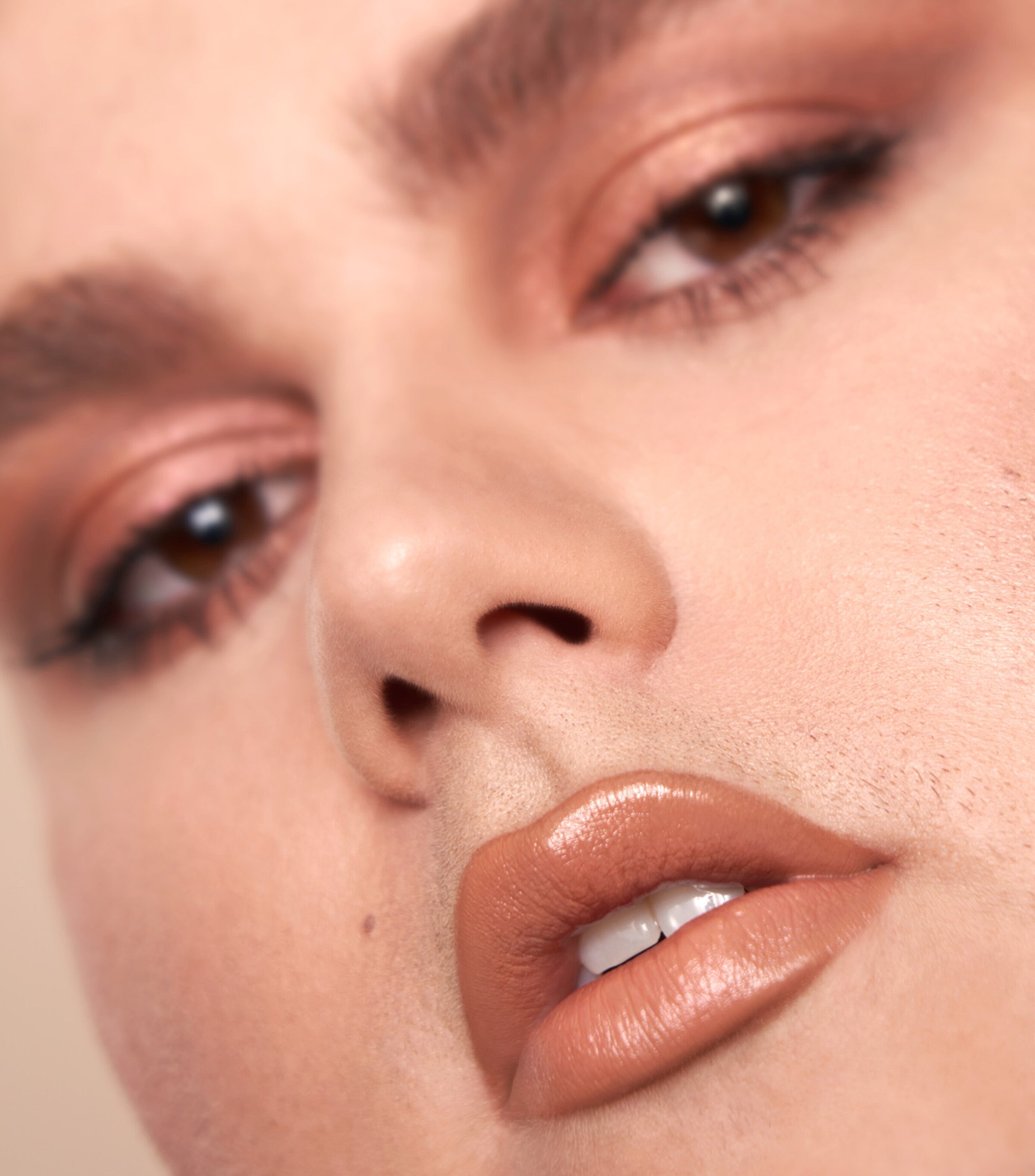 Power Bullet Cream Glow RAJAH Image 2