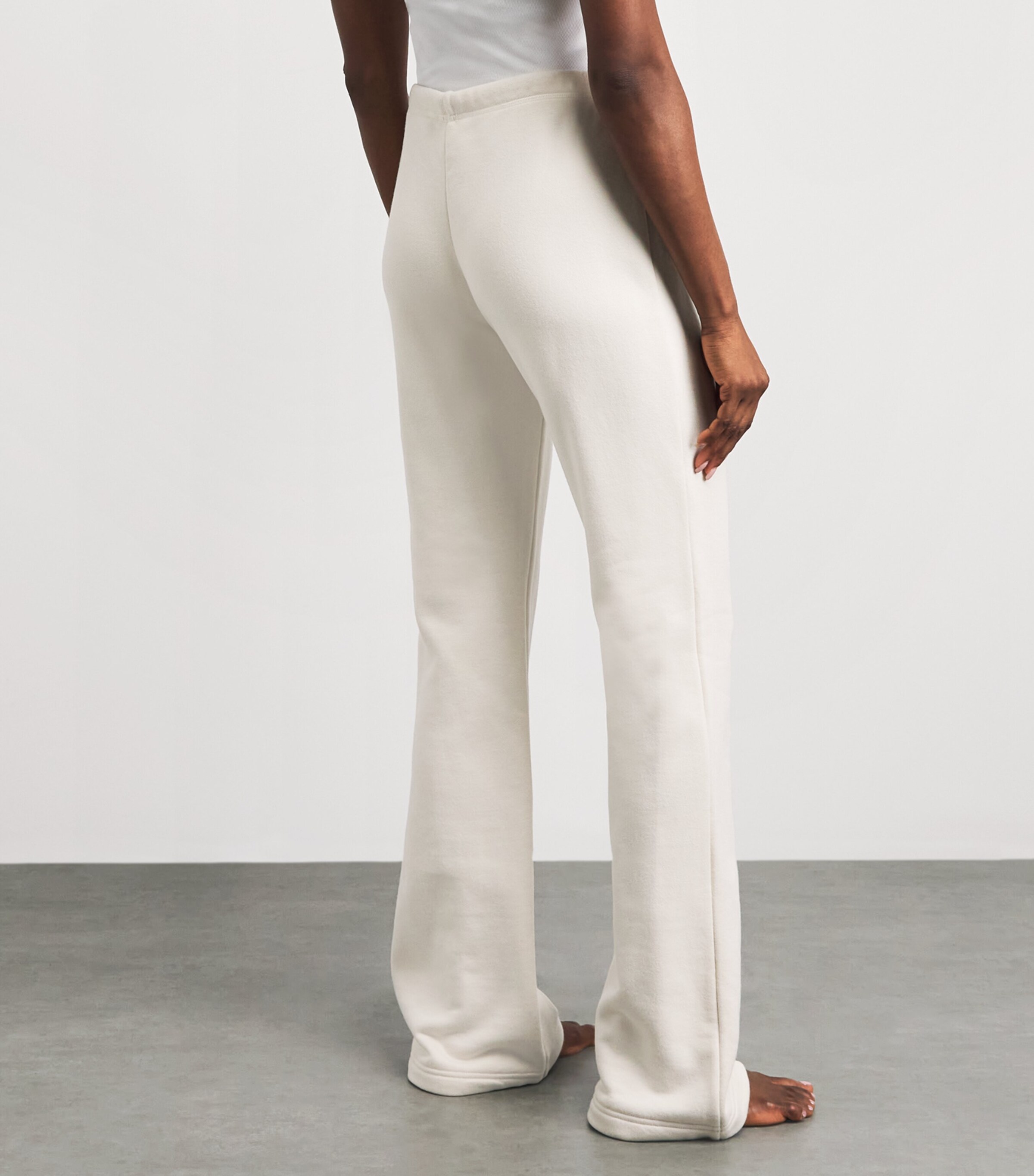 Skims Womens Drapey French Terry Sweatpants Buff Image 5