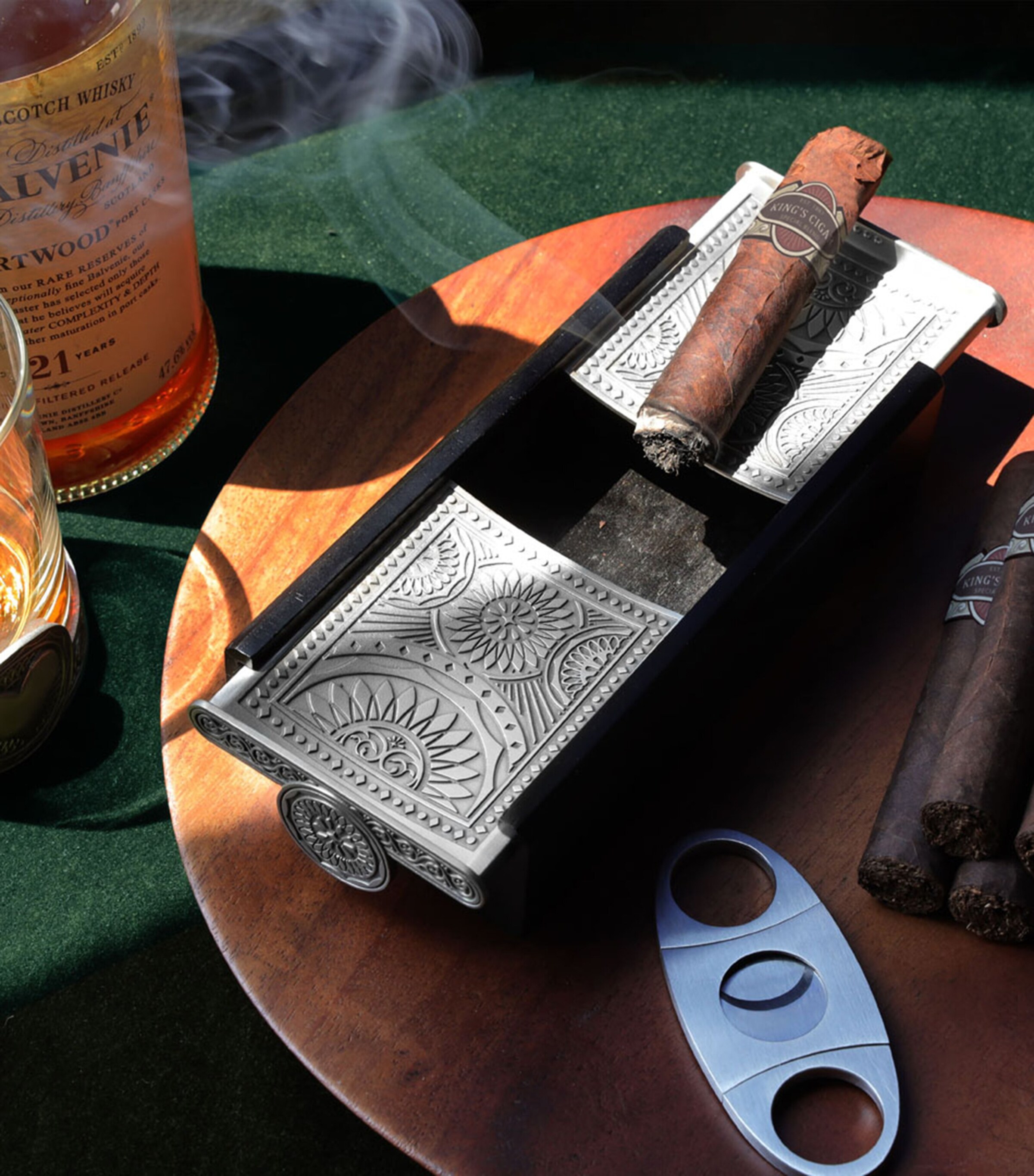 Royal Selangor Ace Cigar Ashtray Black Image 5