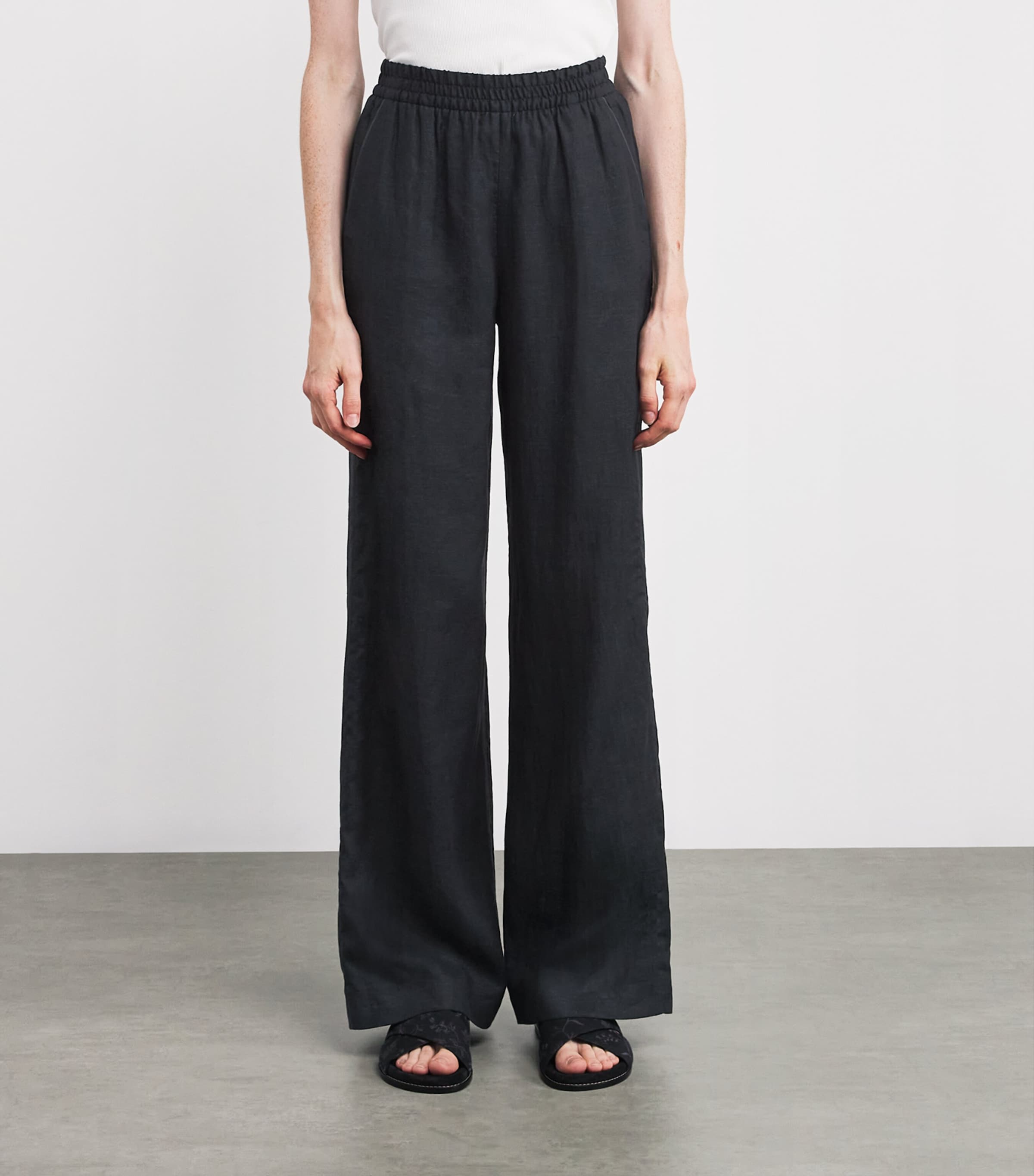 Eleventy Womens x Harrods Linen Elasticated Palazzo Trousers Nero Image 3