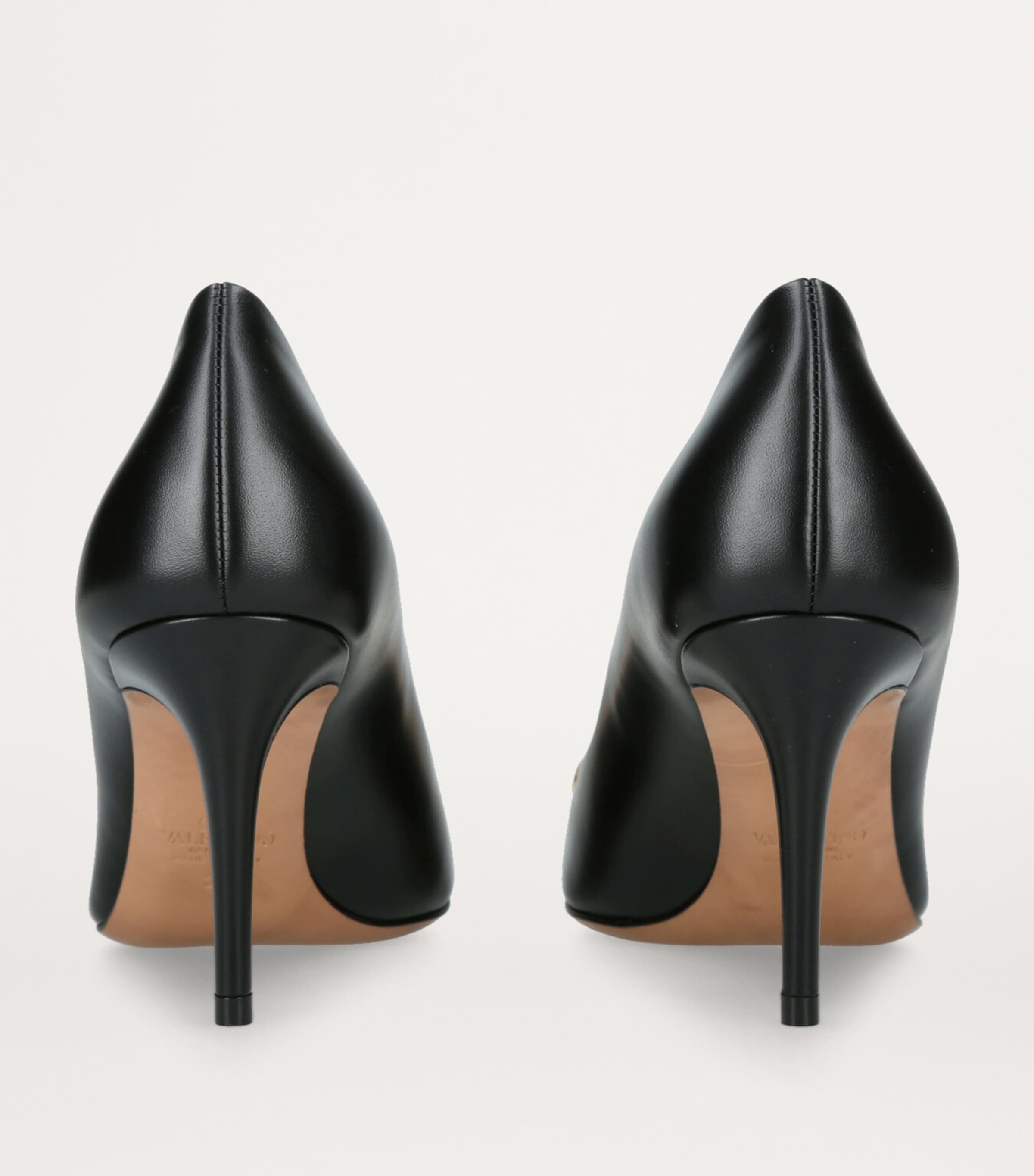 Valentino Garavani Leather VLogo Pumps 80 Black Image 2