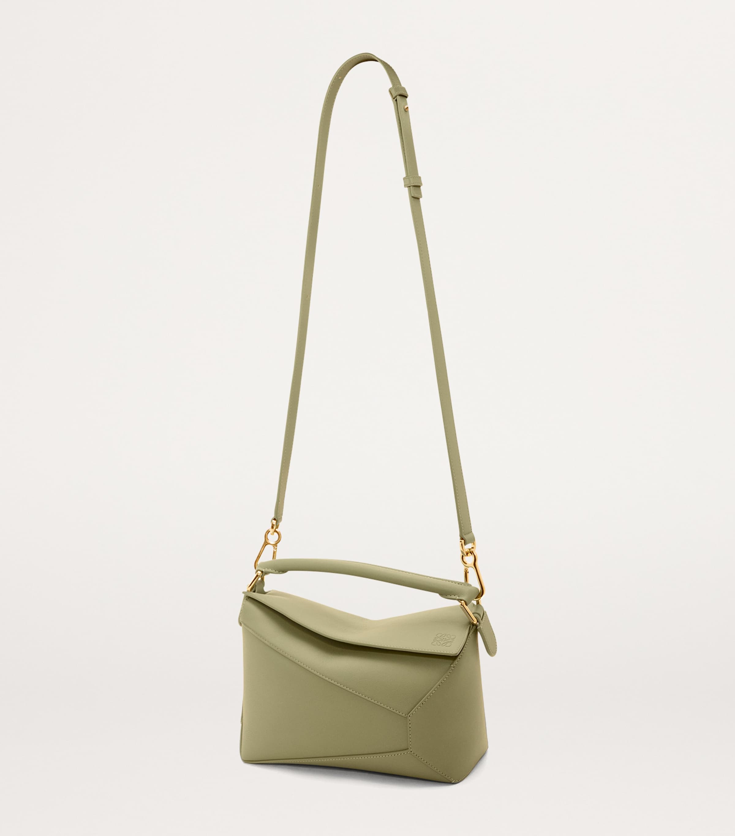 LOEWE オリーブグリーン ショルダー Loewe Puzzle Edge Small leather shoulder bag Loewe