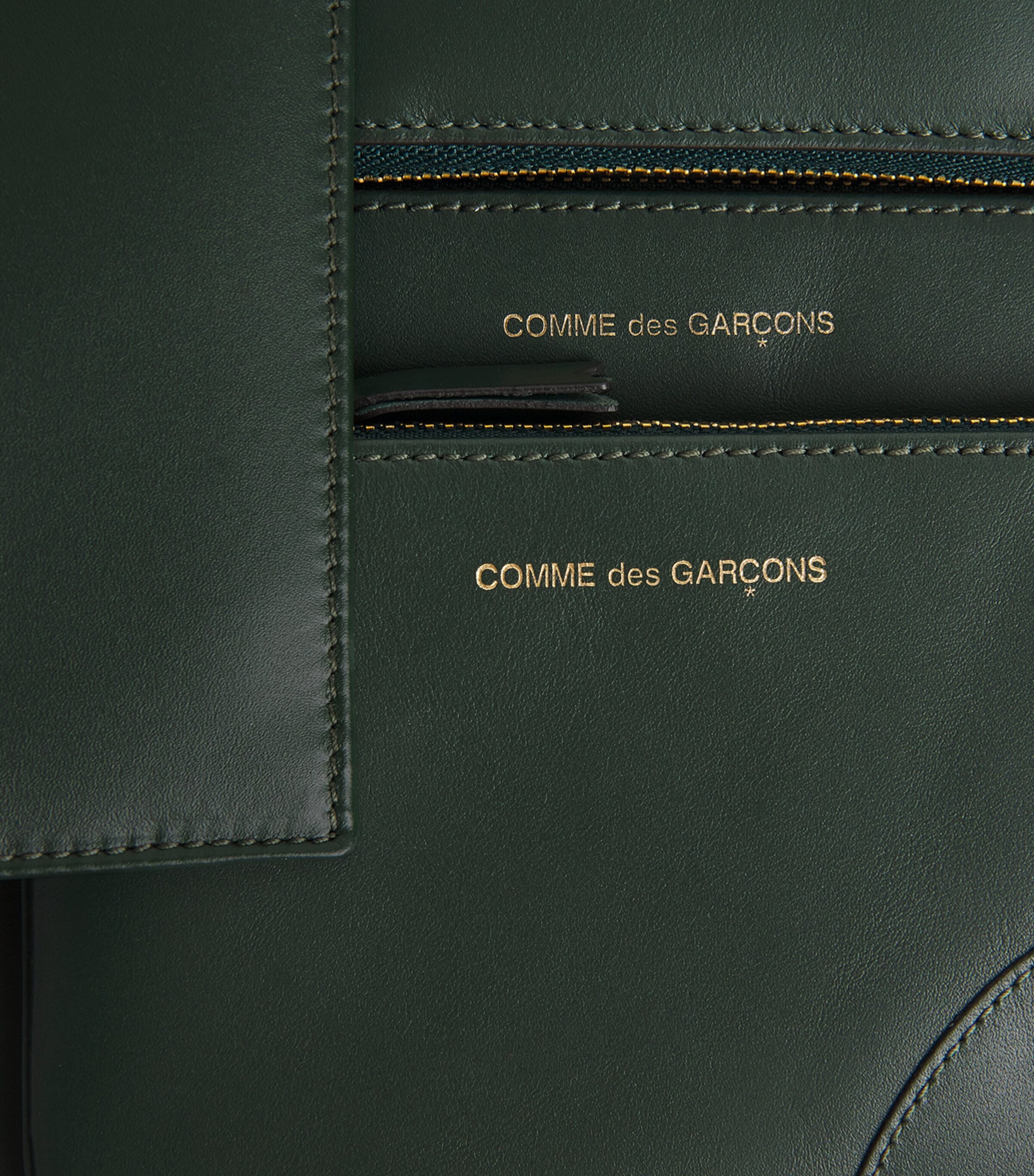 Comme Des Garçons Wallet Green Small Leather Pouch | Harrods US