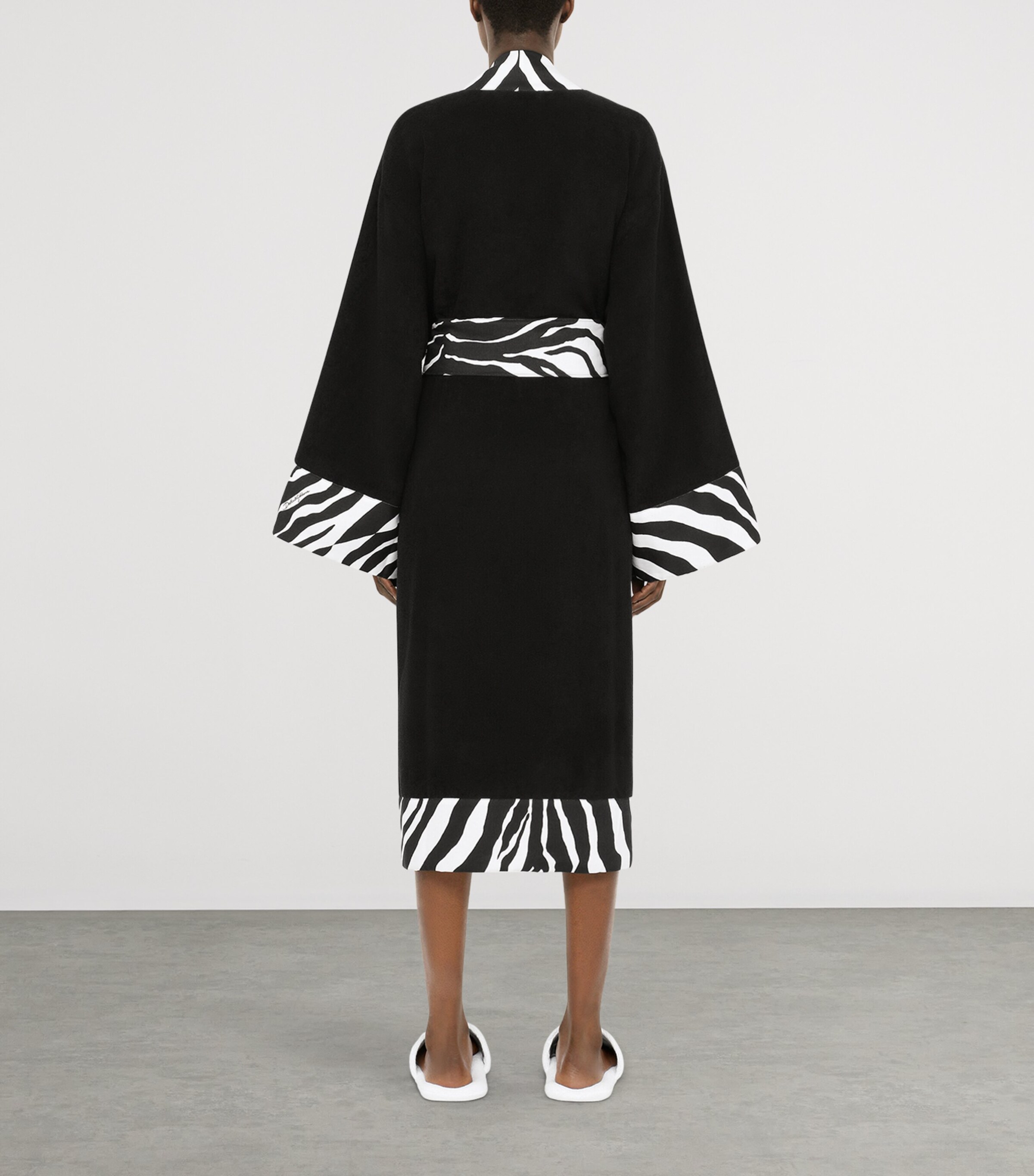 Dolce&Gabbana Casa Terry Cotton Zebra Print Robe Nero Zebra Image 4