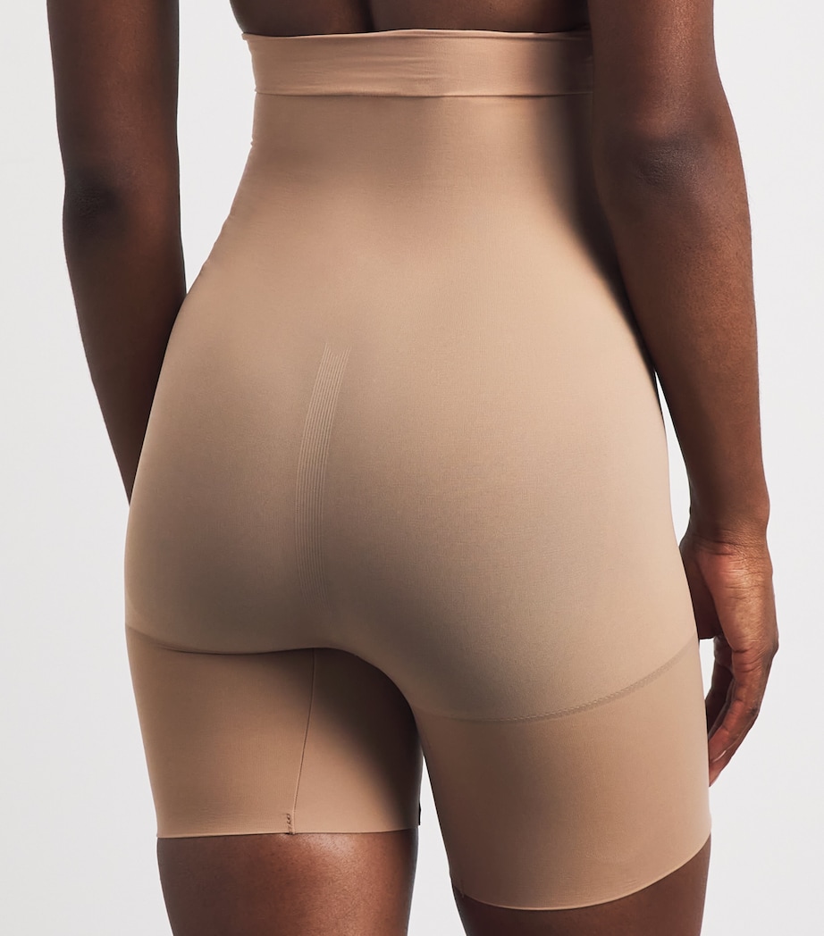 Skims Womens Seamless Sheer Mid-Thigh Shorts Sienna Image 3