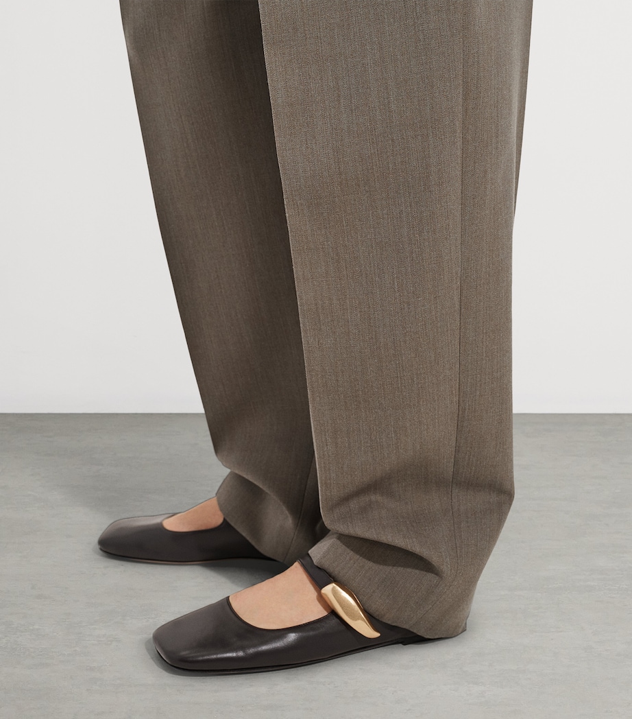 Bottega Veneta Womens Leather Ballet Flats Image 2