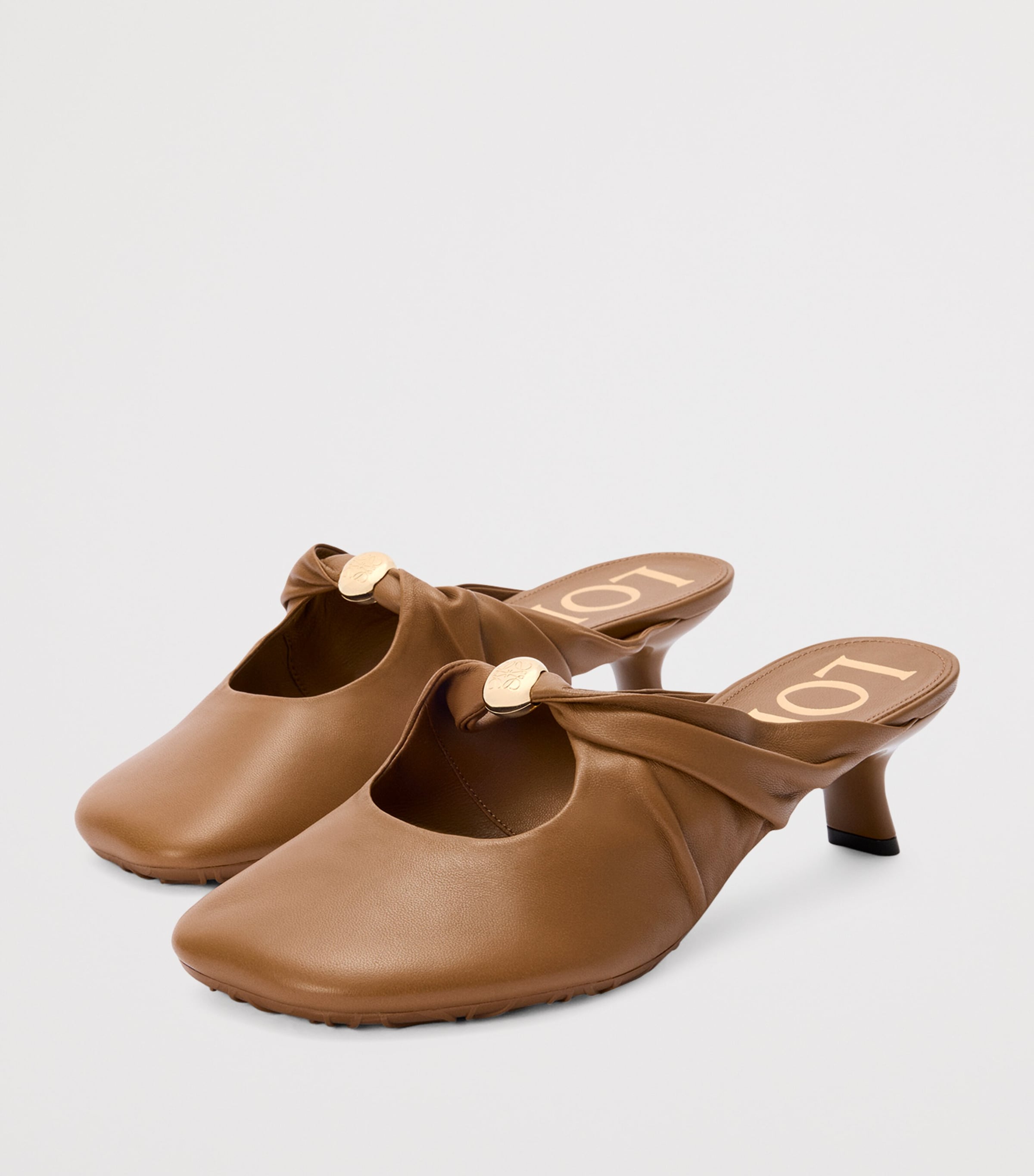 【LOEWE】 Pebble 45 leather mules Pebble 45 leather mules in brown - Loewe | Mytheresa