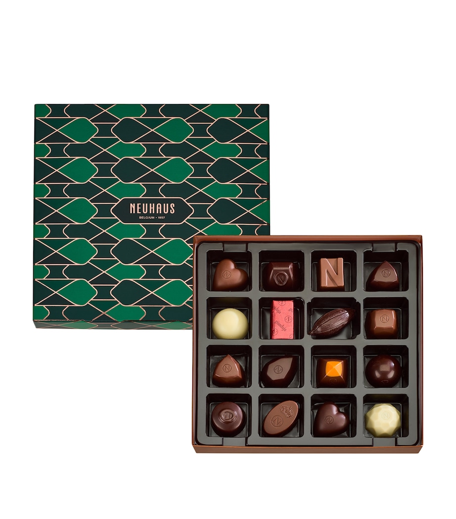 Special Winter Chocolate Box (170g) NO COLOUR Image 1