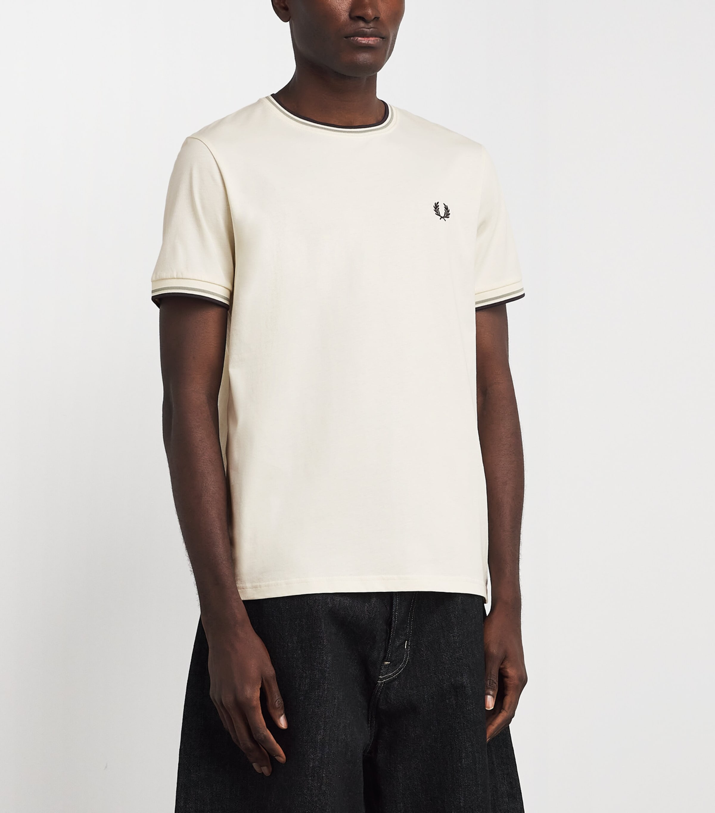 Fred Perry Mens Cotton Twin Tipped T-Shirt Ecr/seagrs/dkair Image 4