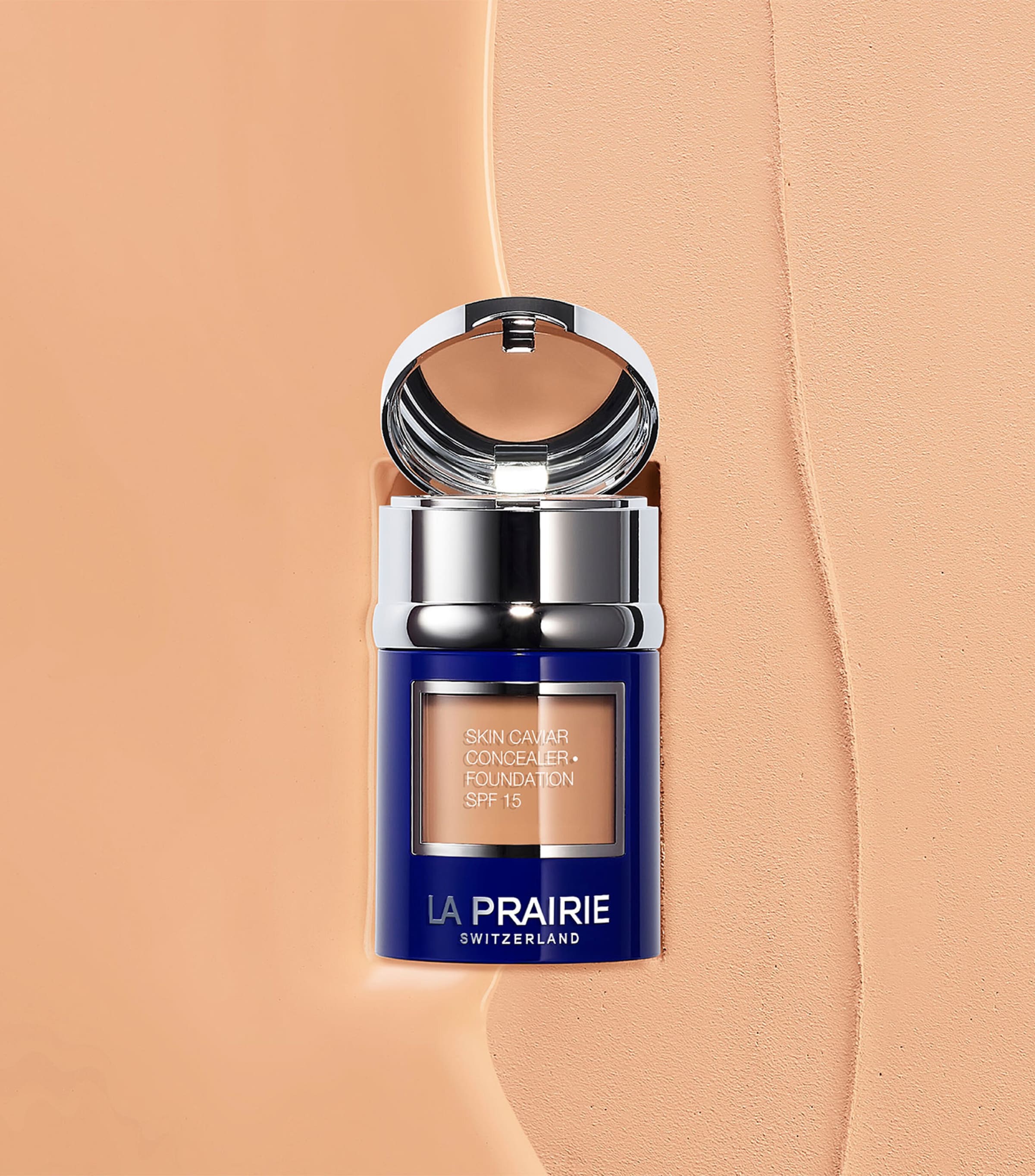 Skin Caviar Concealer Foundation SPF 15 WARM CHESTNUT Image 6