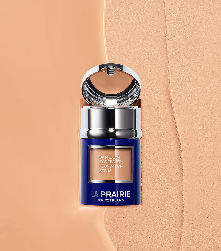 Skin Caviar Concealer Foundation SPF 15 WARM CHESTNUT Image 6