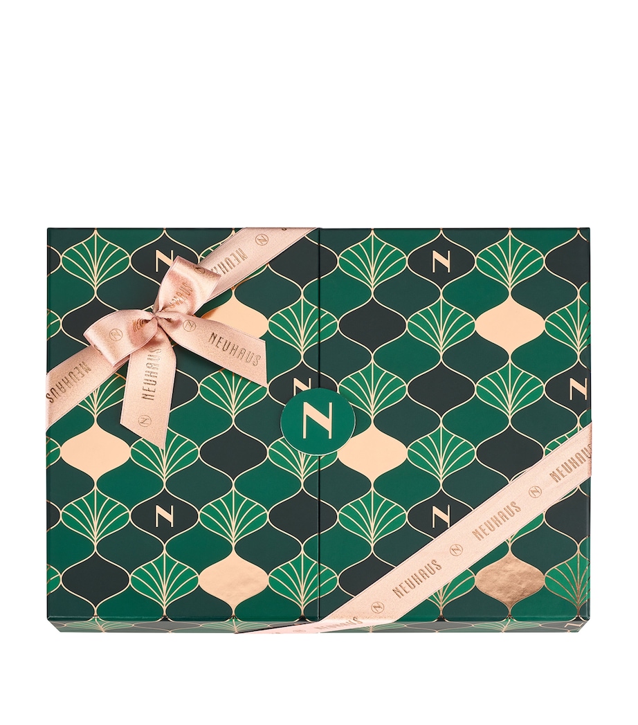 Winter Premium Box (414g) NO COLOUR Image 2