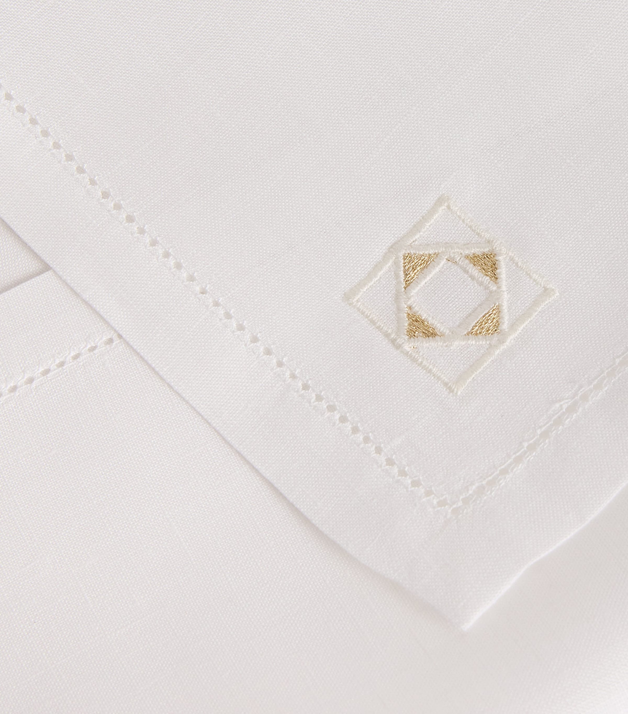 Linen Embroidered Liri Napkin (45cm x 45cm) WHITE/GOLD Image 4