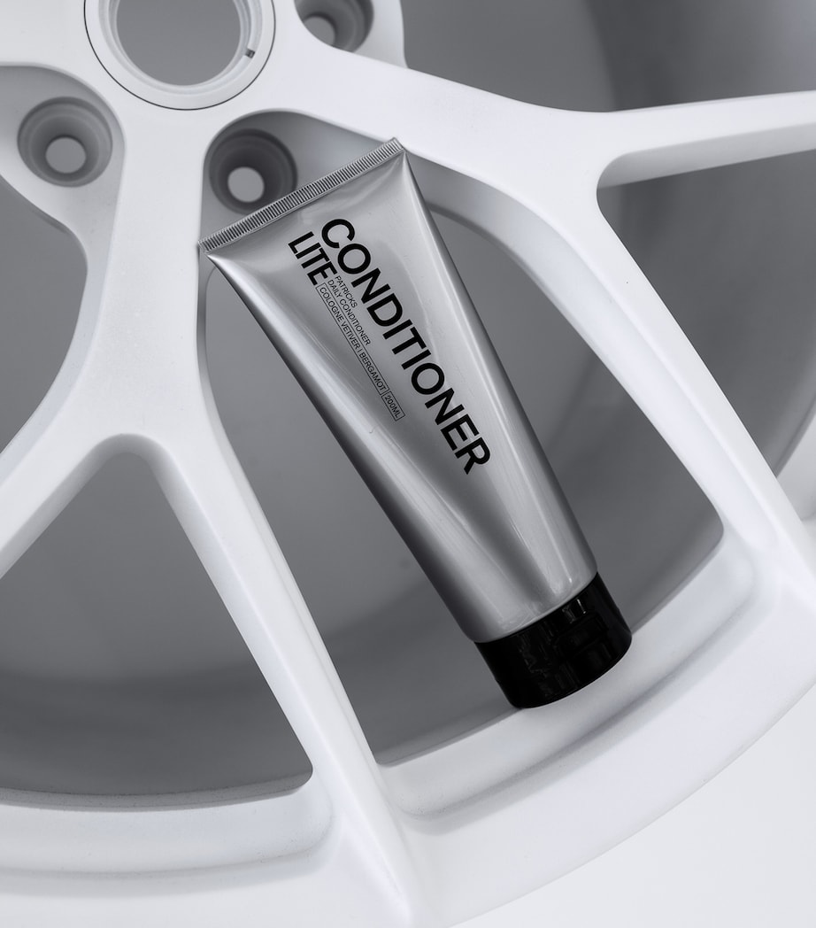 Conditioner Lite (200ml) NO COLOUR Image 2