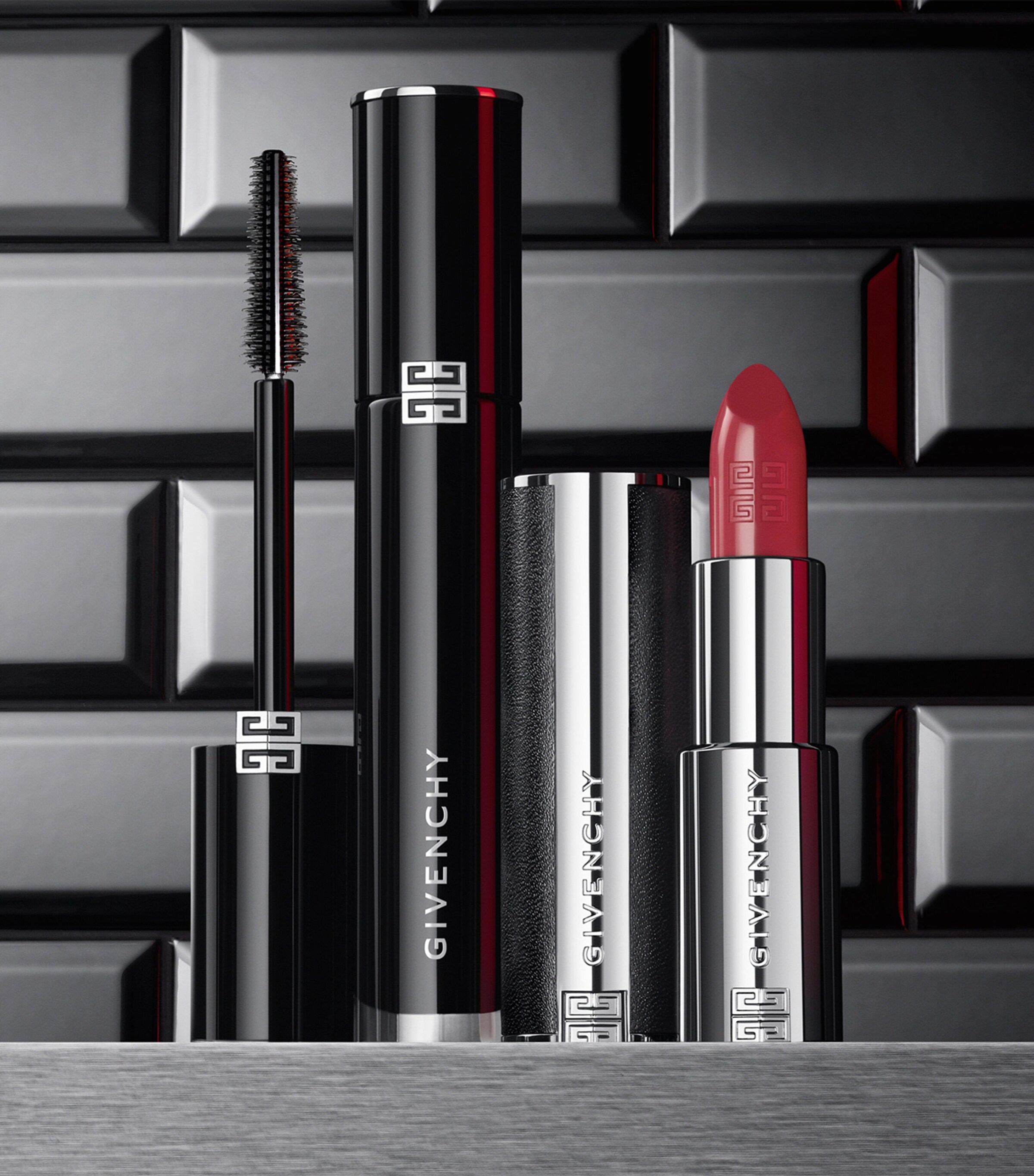 Le Rouge Interdit Intense Silk Lipstick N112 Image 4
