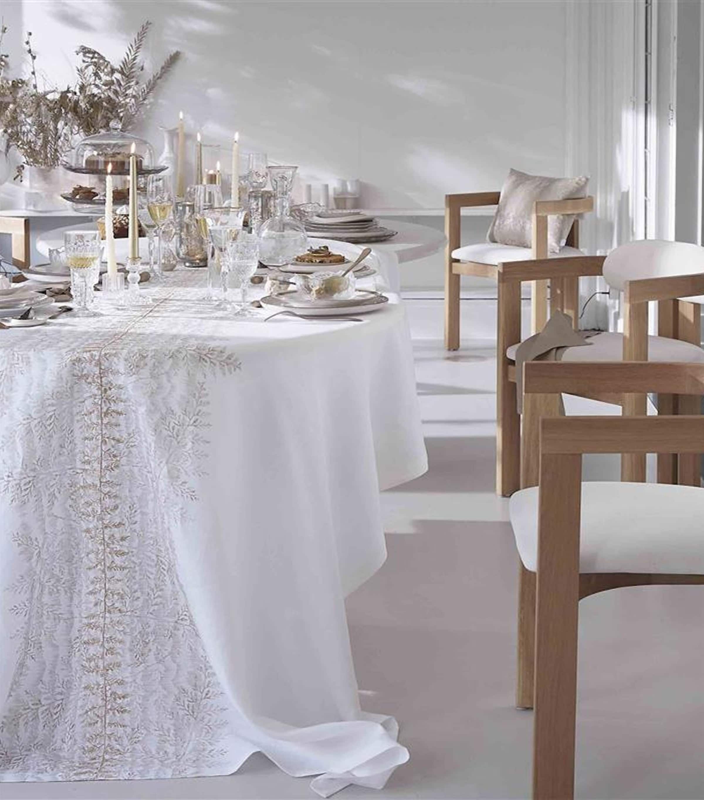 Linen Fossile Tablecloth (170cm x 250cm) FOSS GOLD / WHITE Image 4