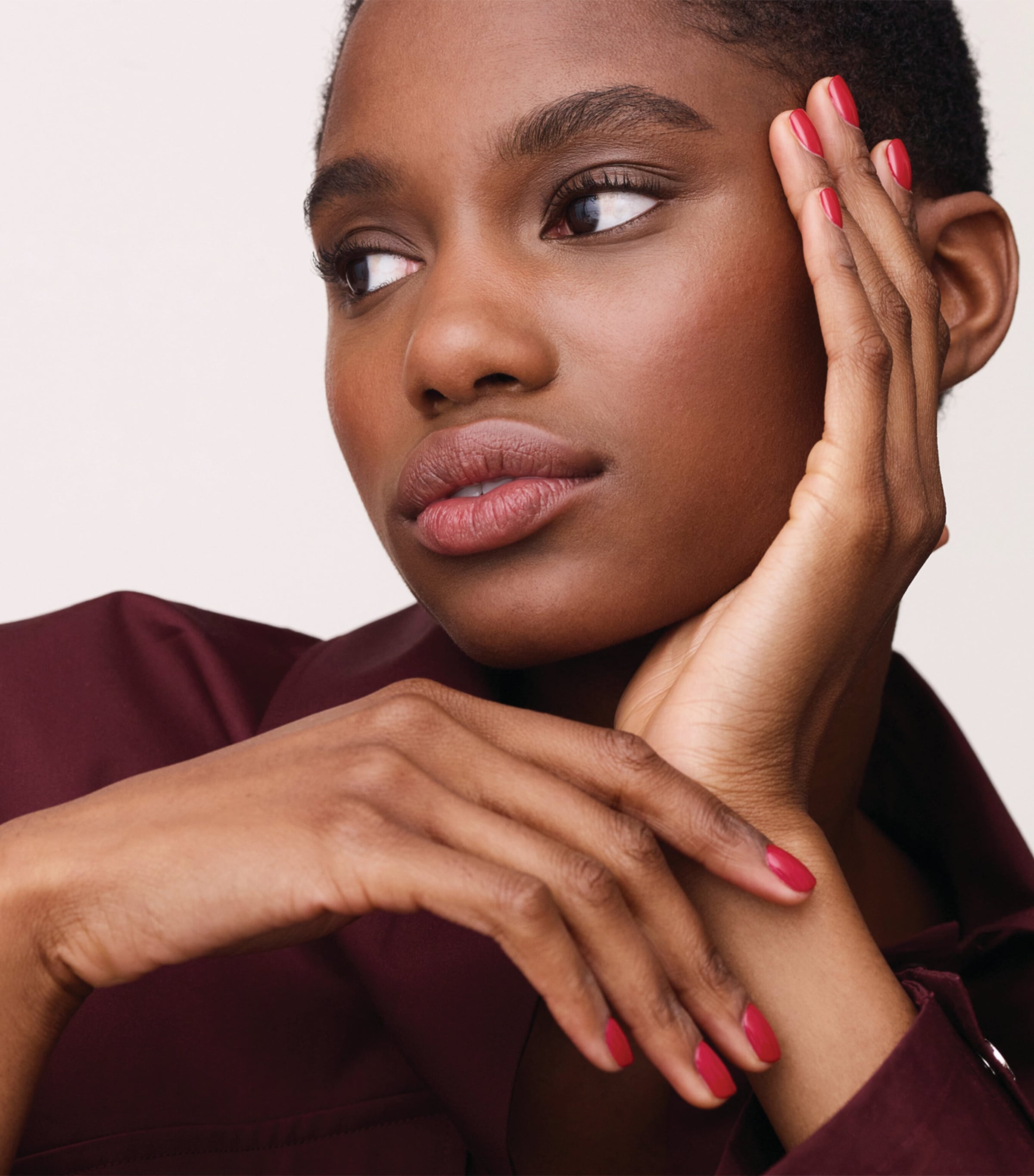 Les Mains Hermès Nail Enamel - 46 Rouge Exotique 46 ROUGE EXOTIQUE Image 3