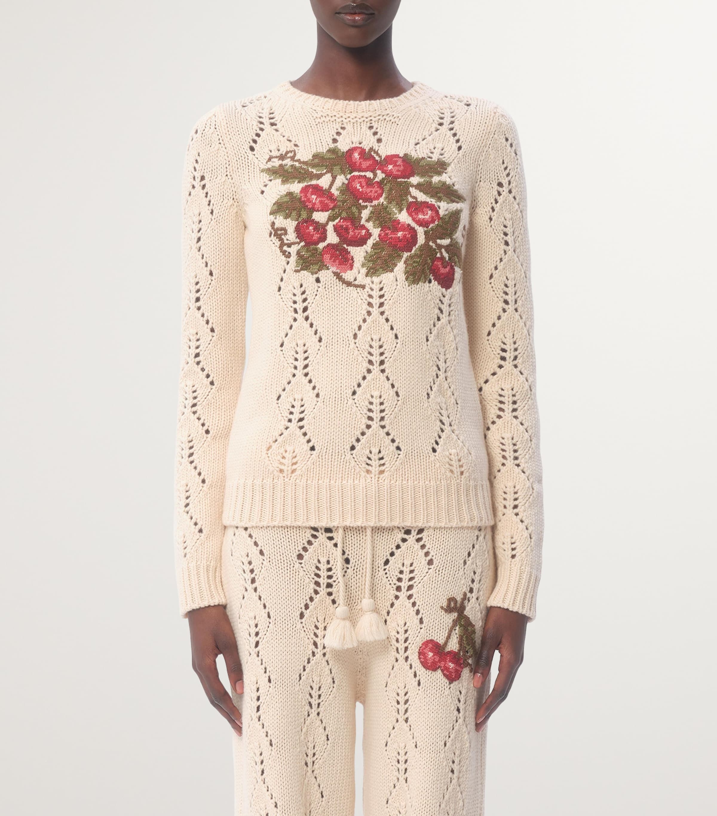 Tシャツ・カットソー Valentino Cherry Motif Knit Sweater With Polo Collar Valentino Cherry Motif Knit Sweater With Polo Collar | THE LIST