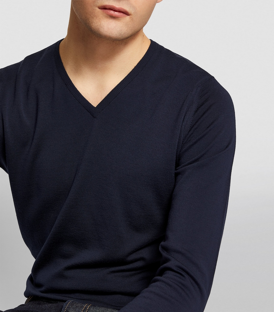 Merino Wool Blenheim Sweater MIDNIGHT Image 6