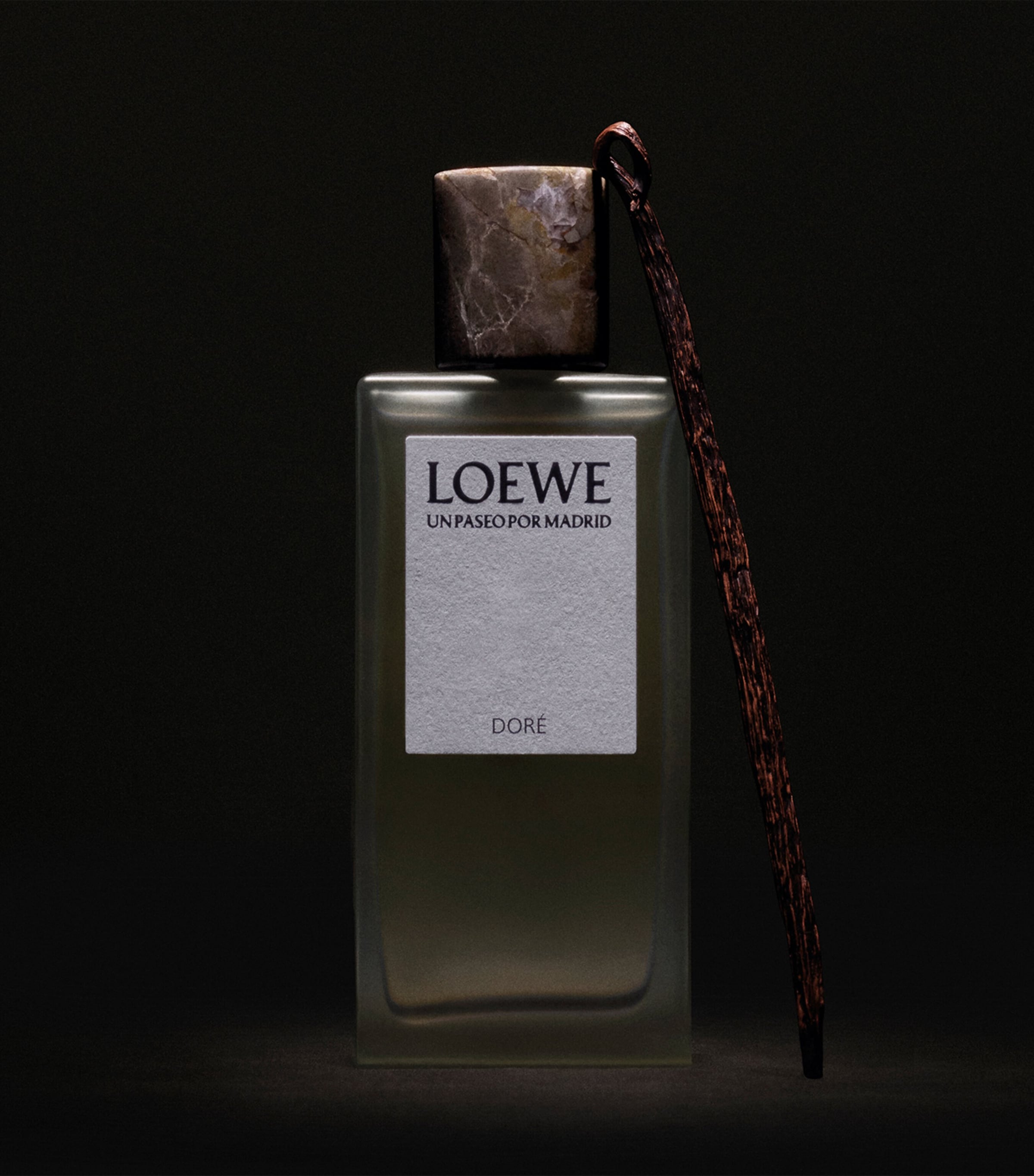 Un Paseo Por Madrid Doré Eau de Parfum (150ml) NO COLOUR Image 4