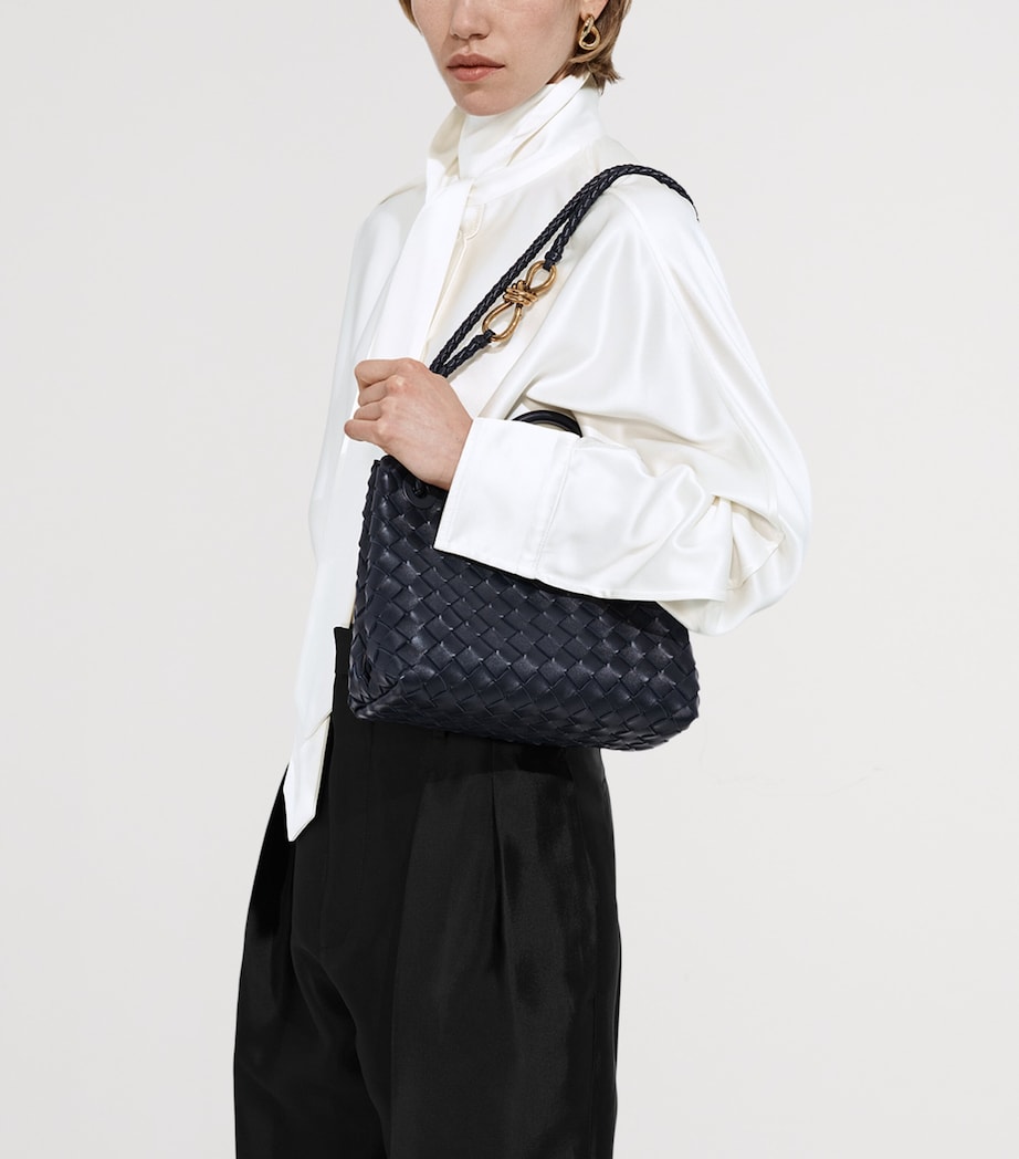 Bottega Veneta Womens Small Leather Andiamo Top-Handle Bag Image 2