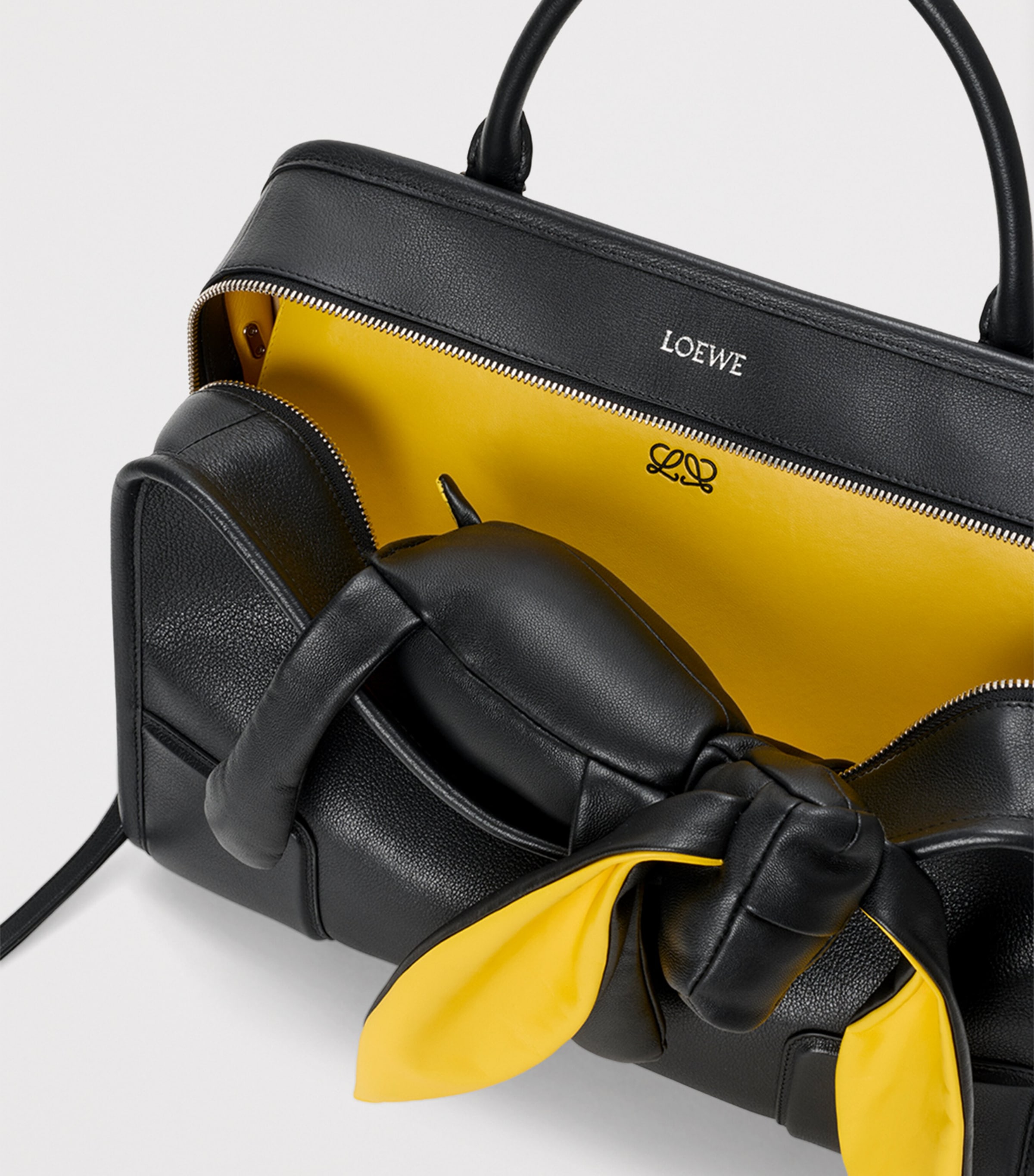 LOEWE x Cosima Von Bonin Large Leather Amazona 180 Lazy Dog Top-Handle Bag Black/yellow Image 7