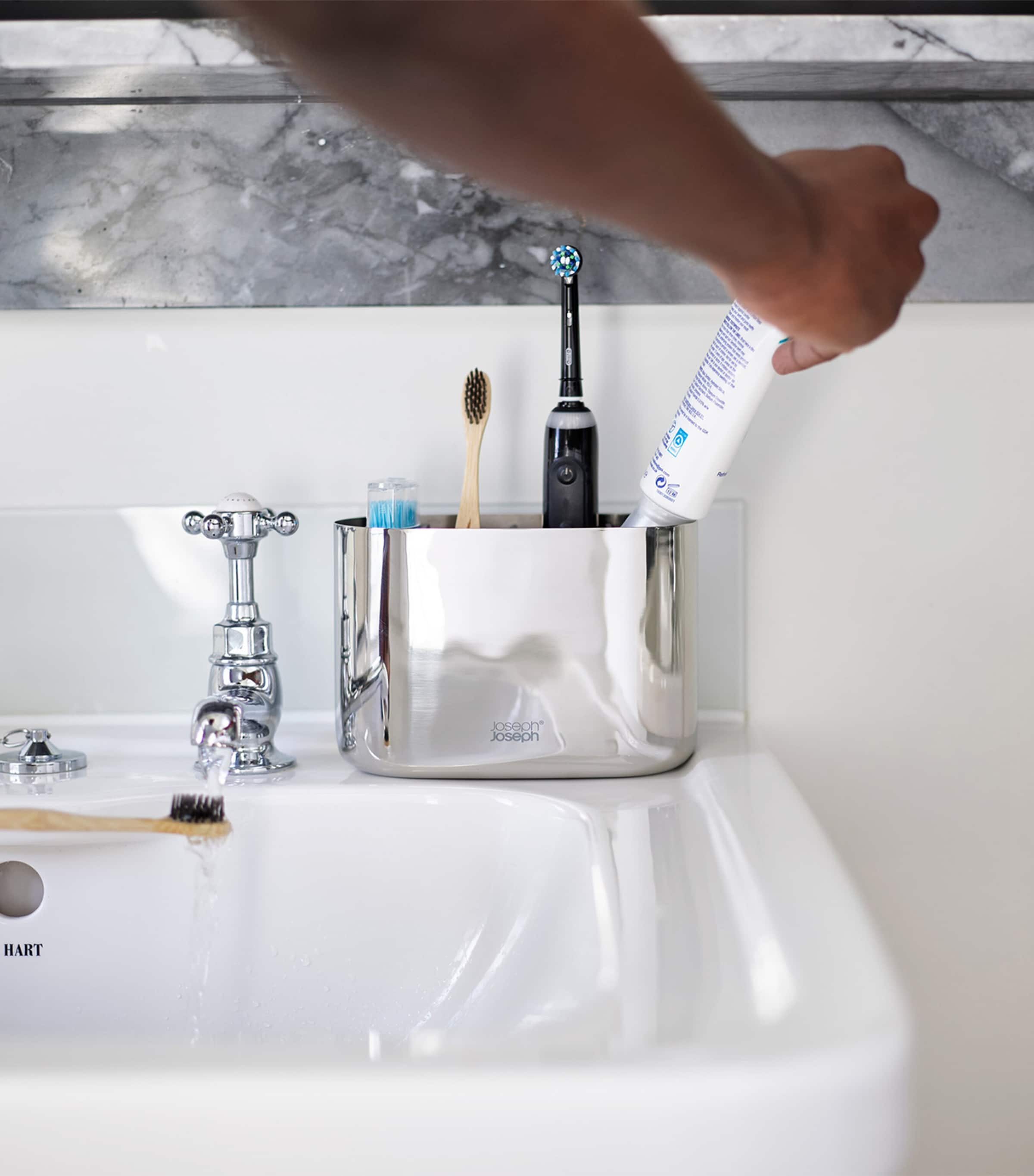 Large EasyStore Luxe Toothbrush Holder STAINLESS STEEL Image 4