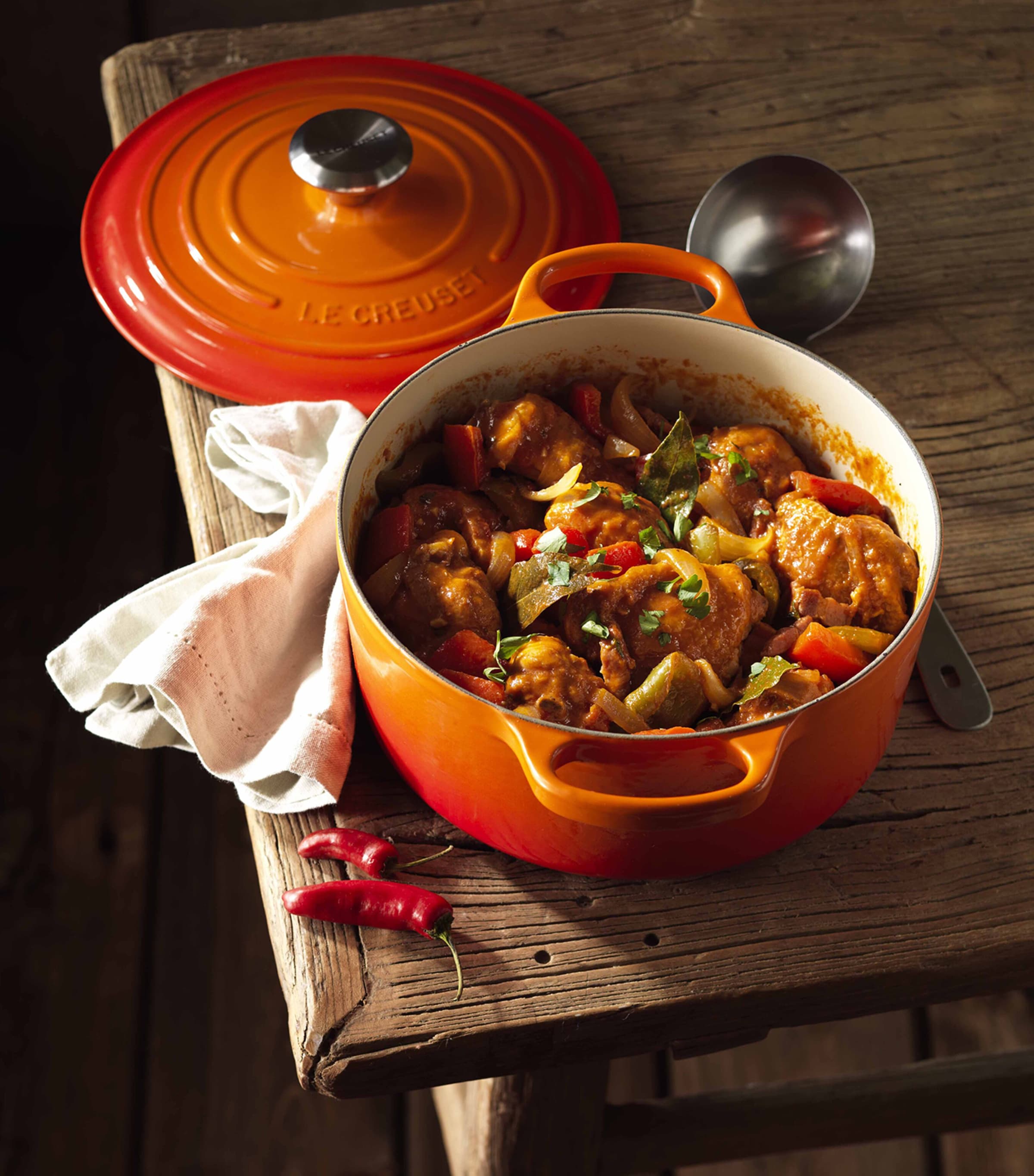 Le Creuset Cast Iron Round Casserole Dish (24cm) | Harrods US