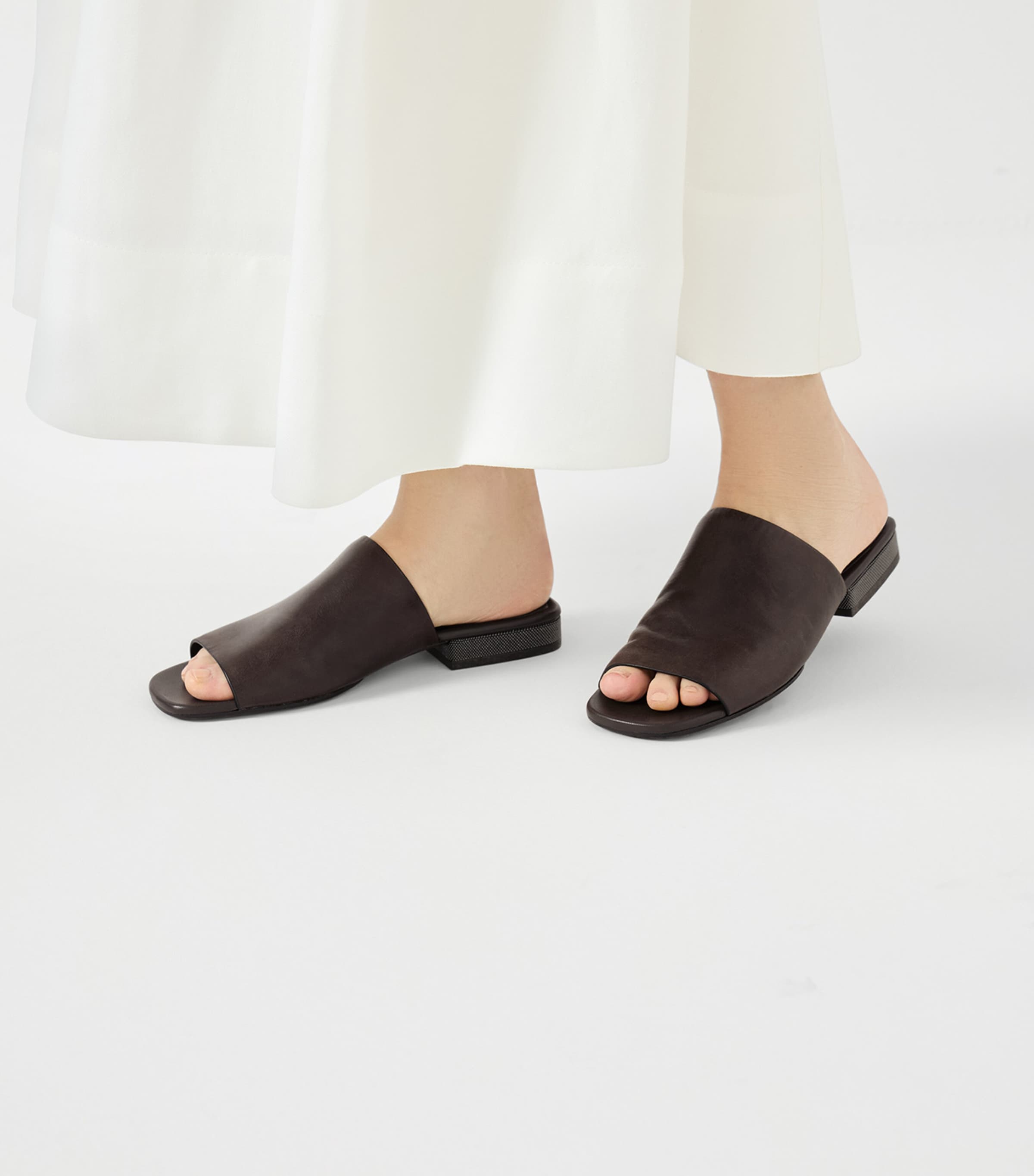 Brunello Cucinelli Leather Monili-Trim Slippers Image 2
