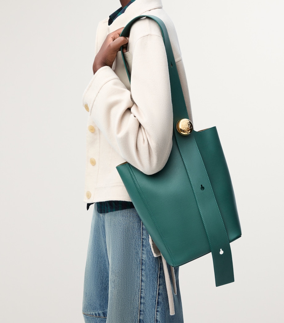 LOEWE Medium Leather Pebble Bucket Bag Vetiver Image 8