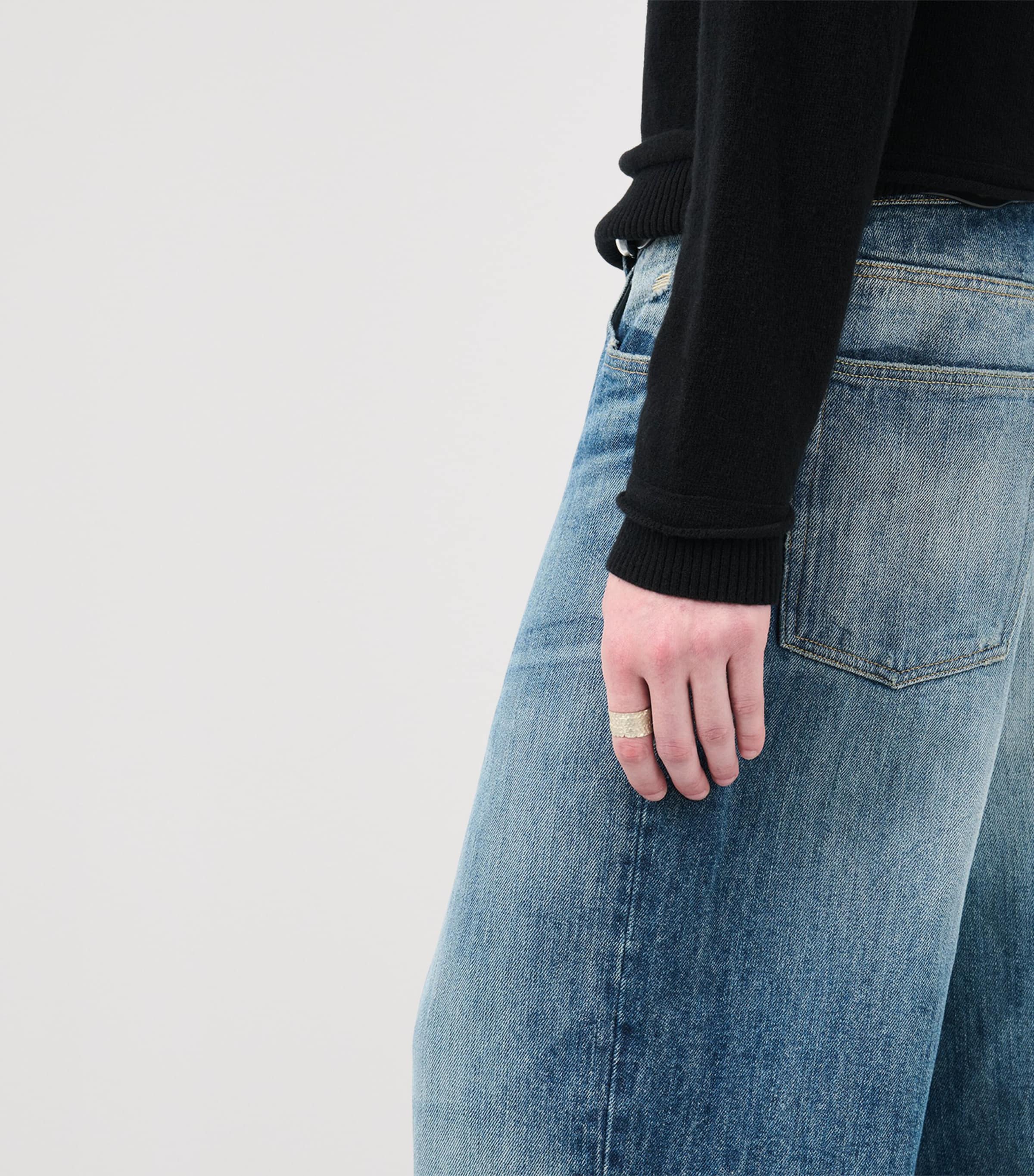 Sterling Silver Knit Ring FROSTED WHITE SILVER Image 5